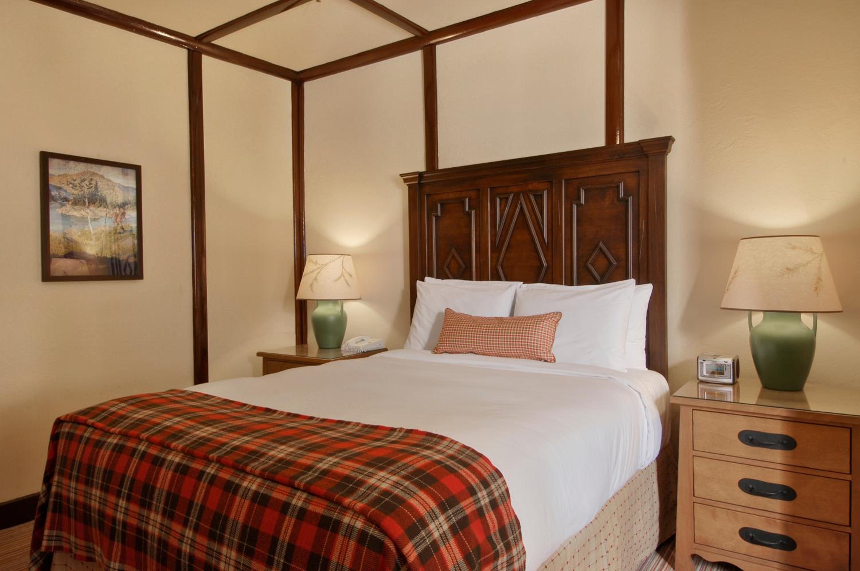 Fairmont Queen Room with River View - Photo 1