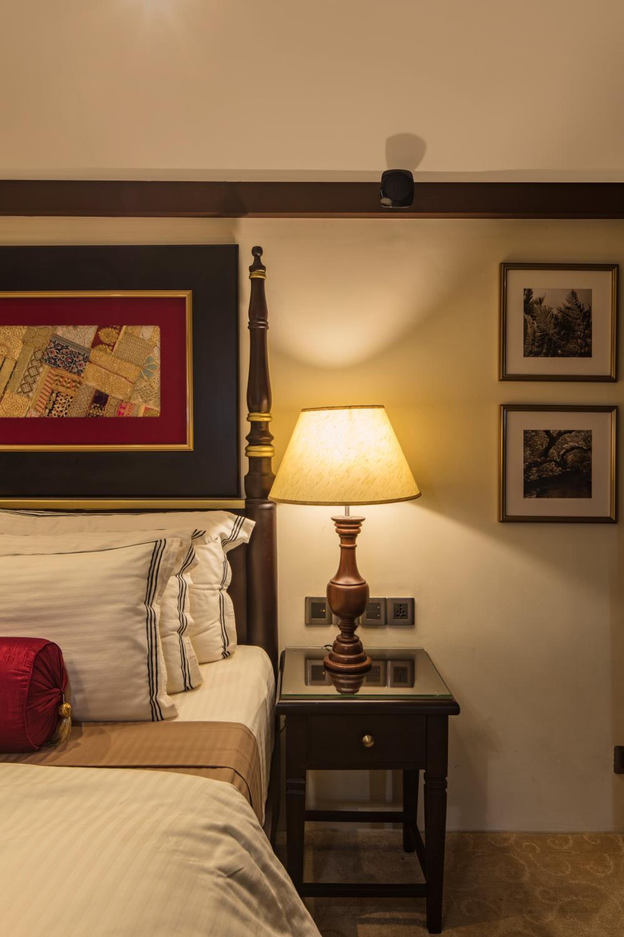 King Room with Mountain View