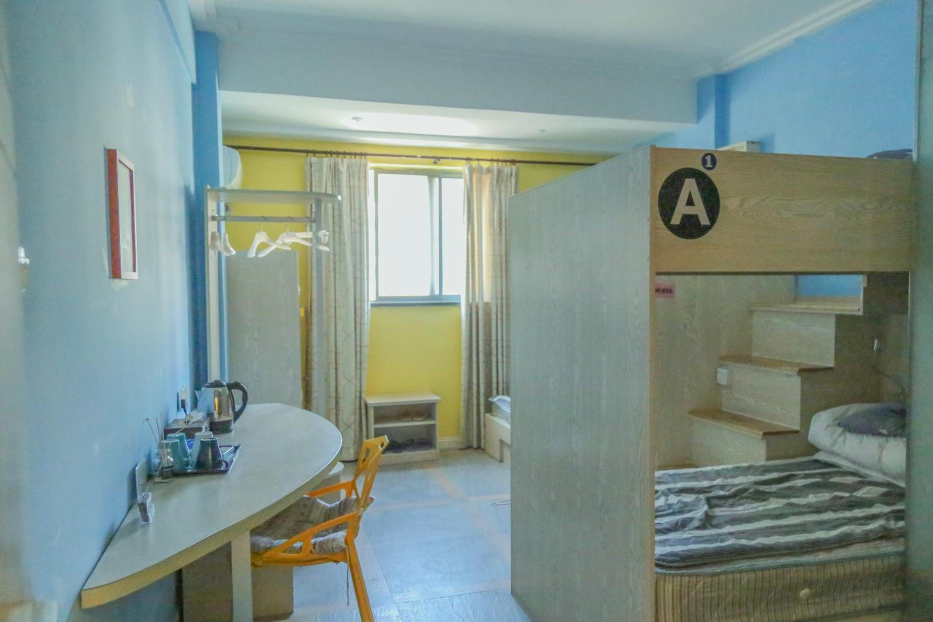 Bed in 4-Bed Female Dormitory Room photo 3
