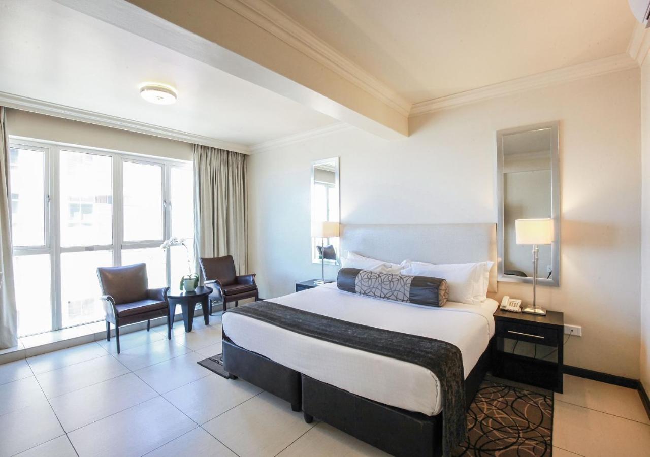 Deluxe King or Twin Room - South Facing