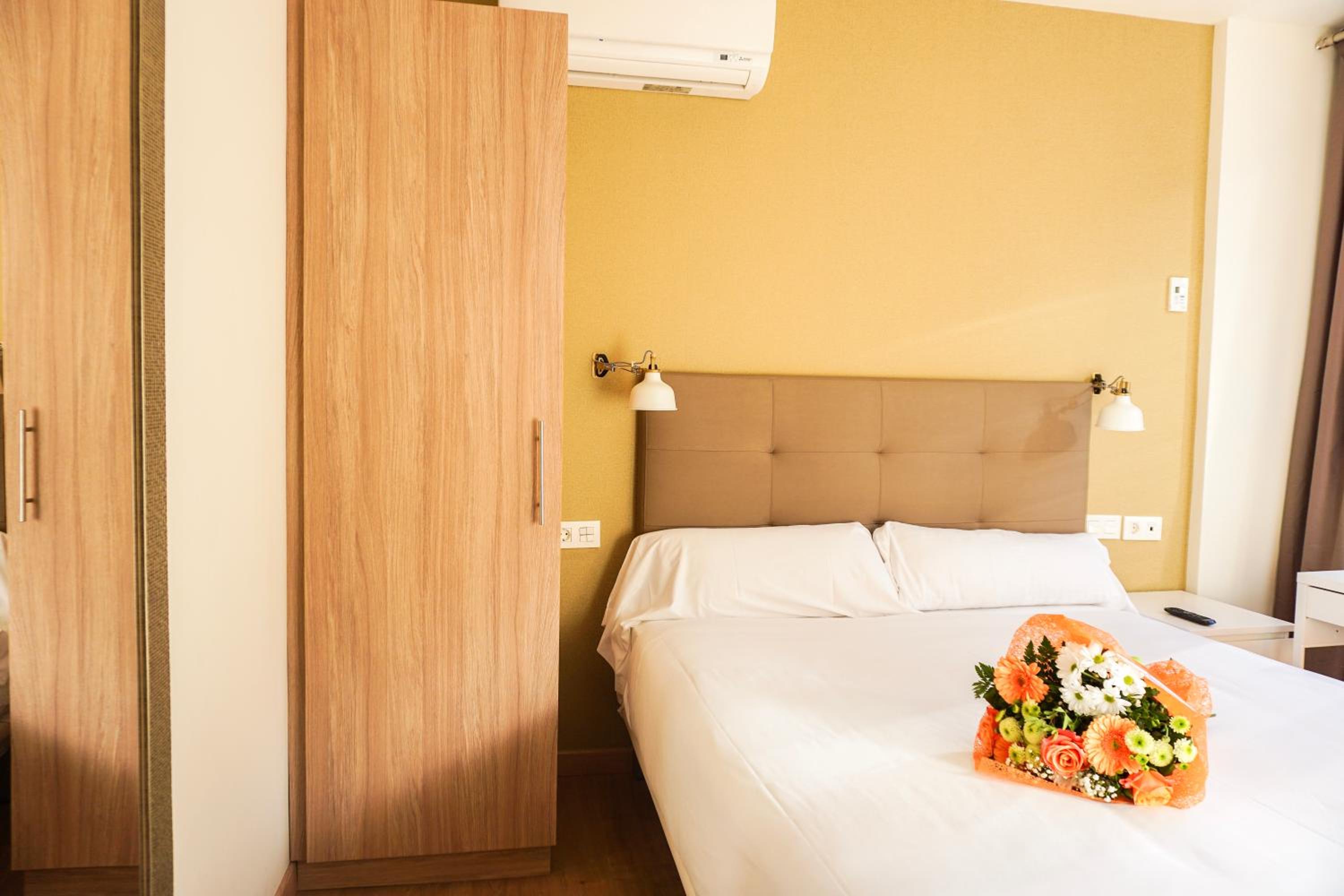 Double Room - Photo 1
