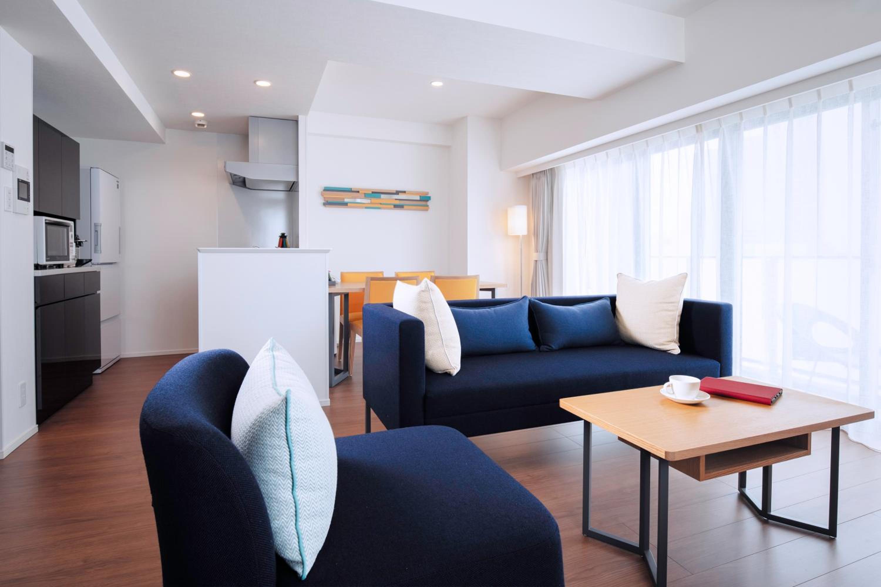 One-Bedroom Apartment photo 1