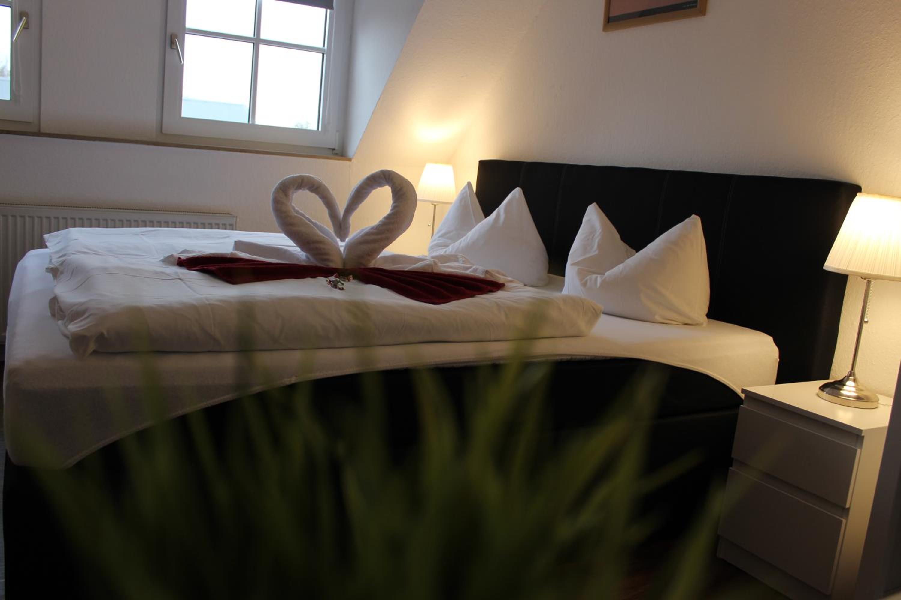 Double Room - Photo 22