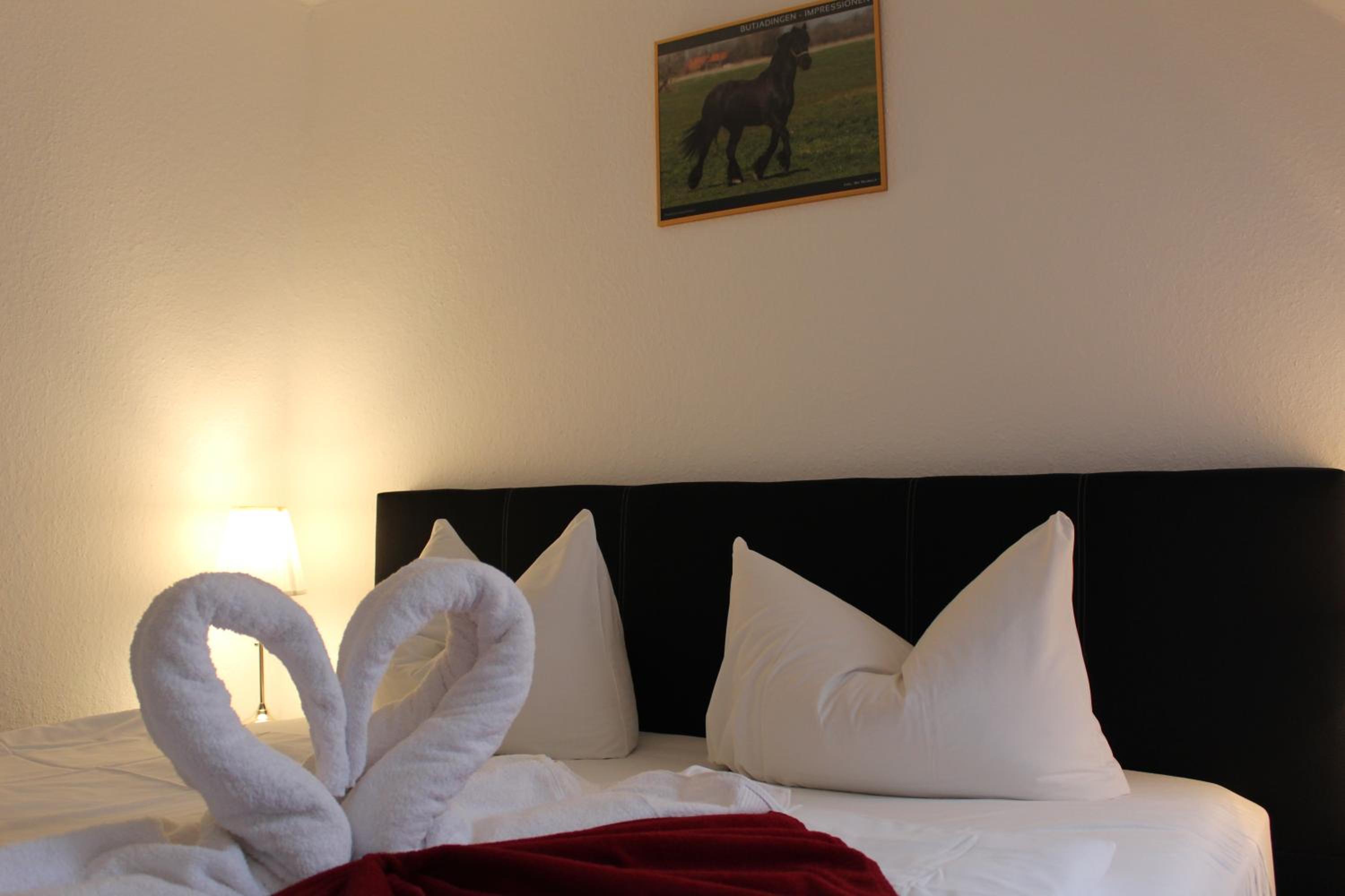 Double Room - Photo 17