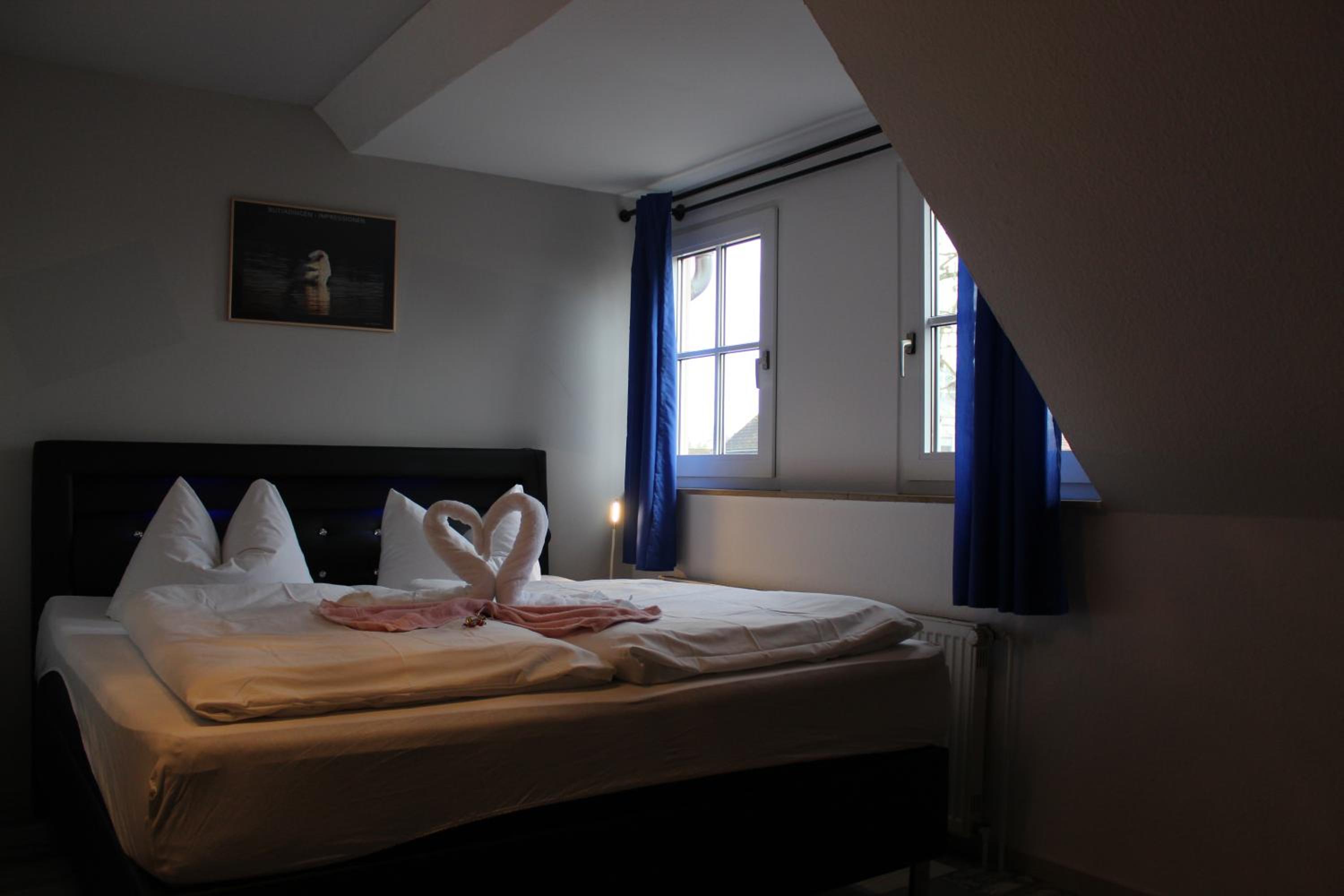 Triple Room - Photo 9