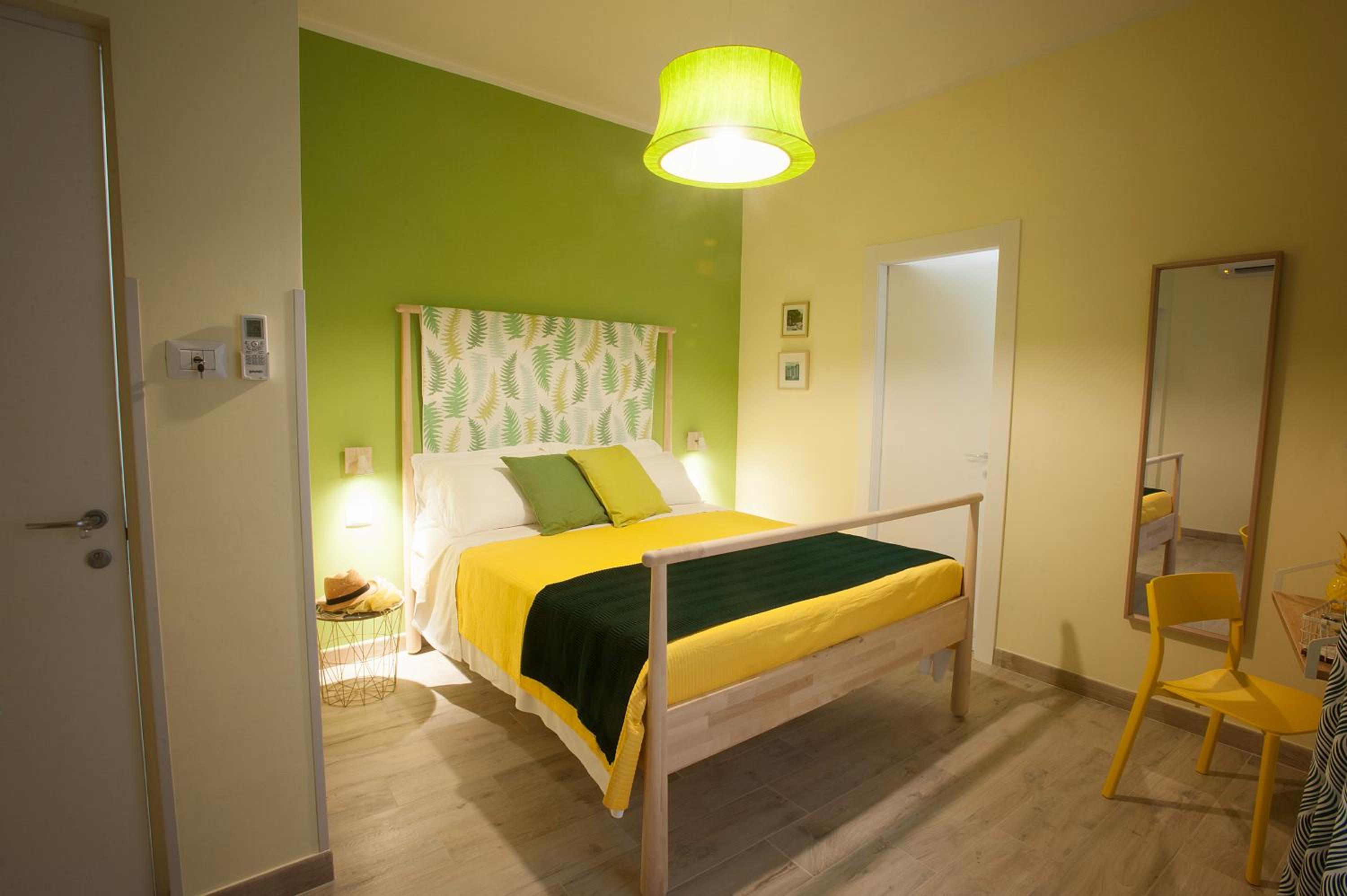 Large Double Room