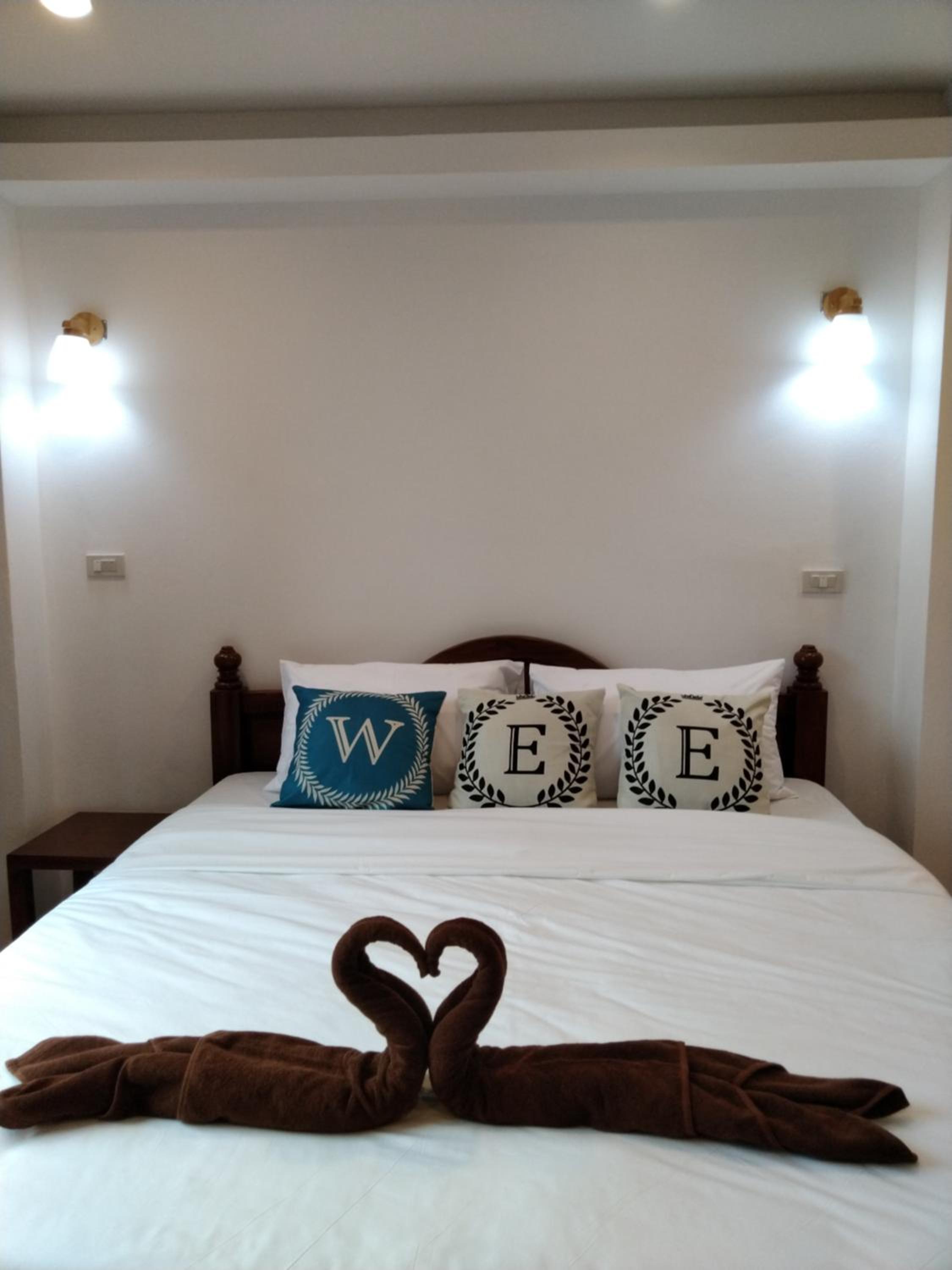 Standard Double Room - Photo 4