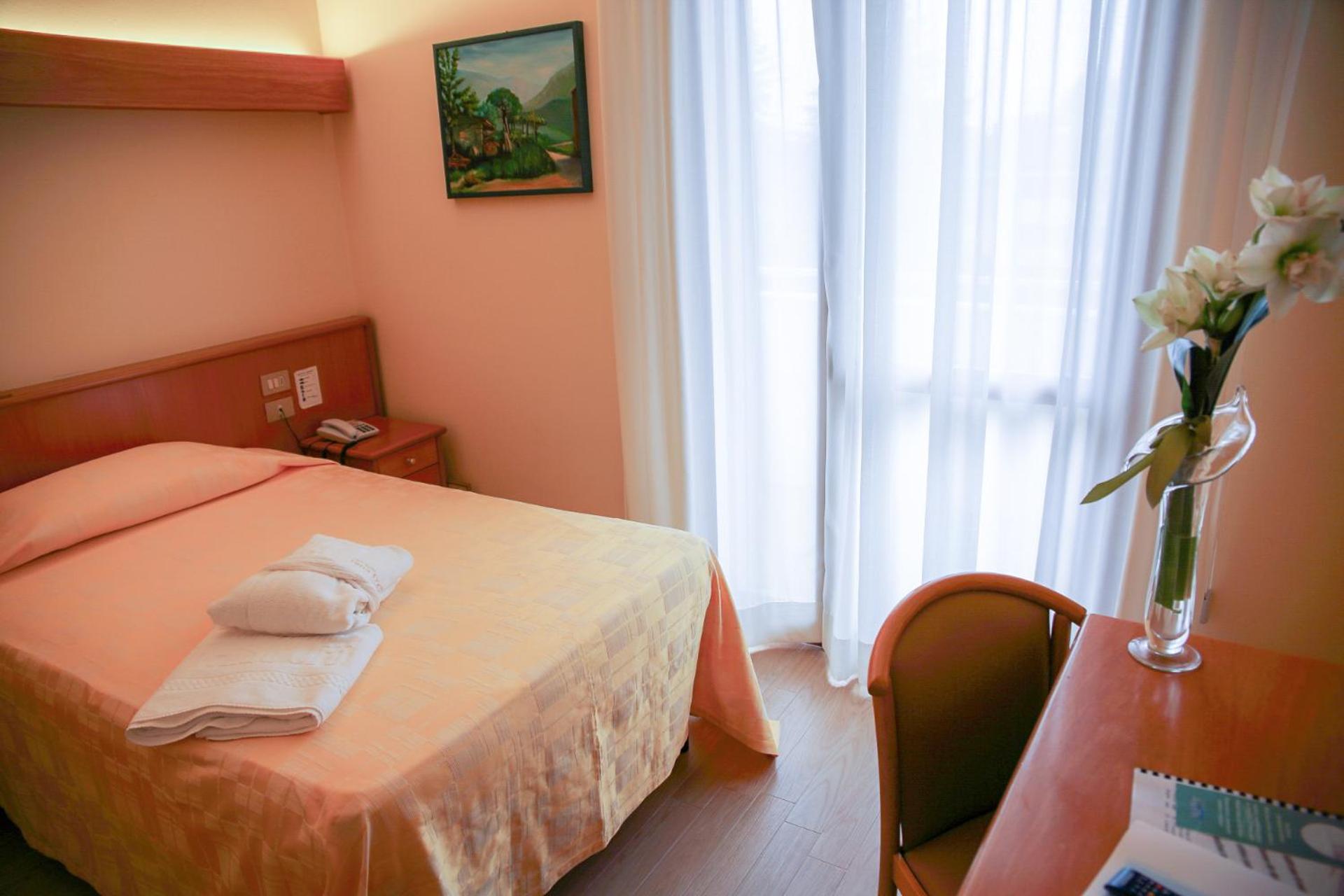 Single Room photo 1
