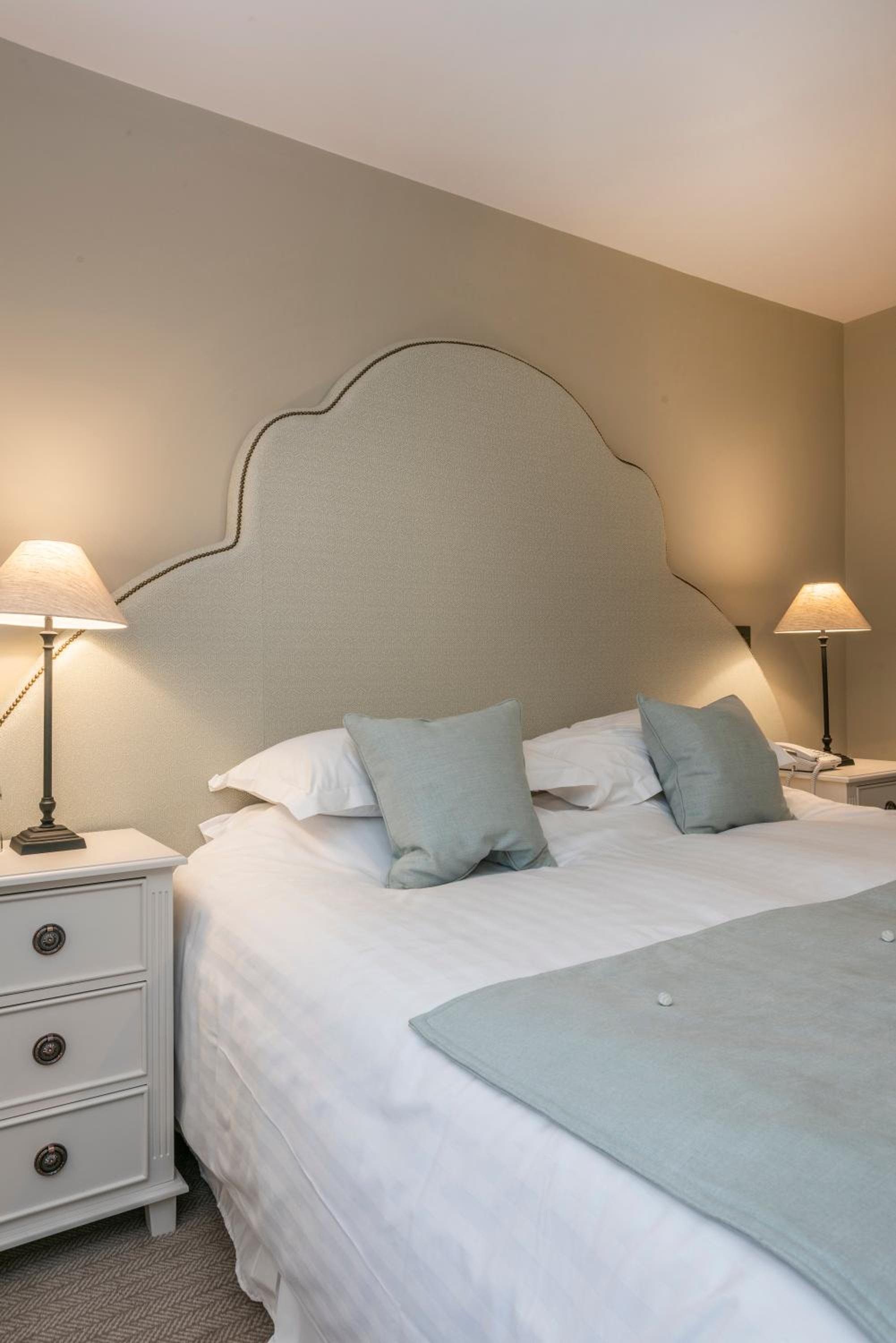 Manor Deluxe Plus Double or Twin Room photo 3