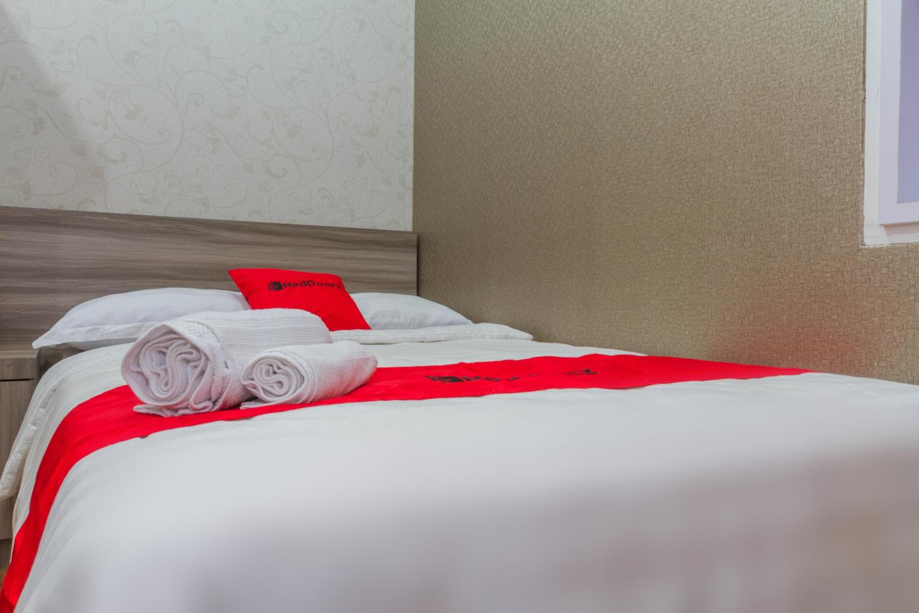 Double Room - Photo 6