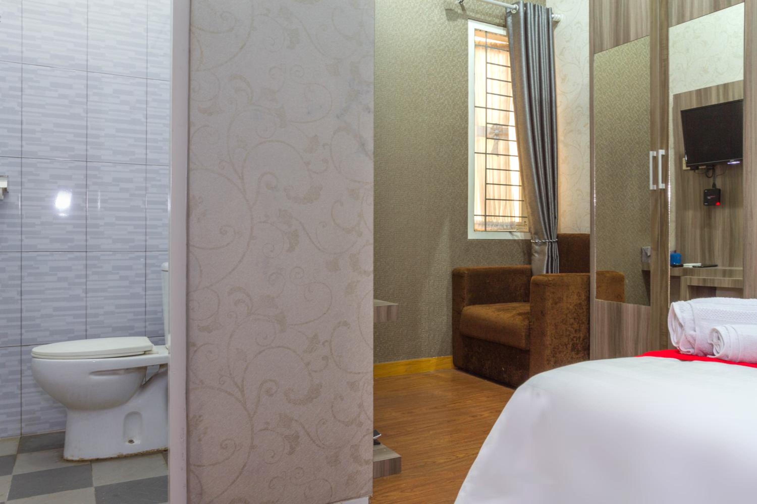 Double Room - Photo 4