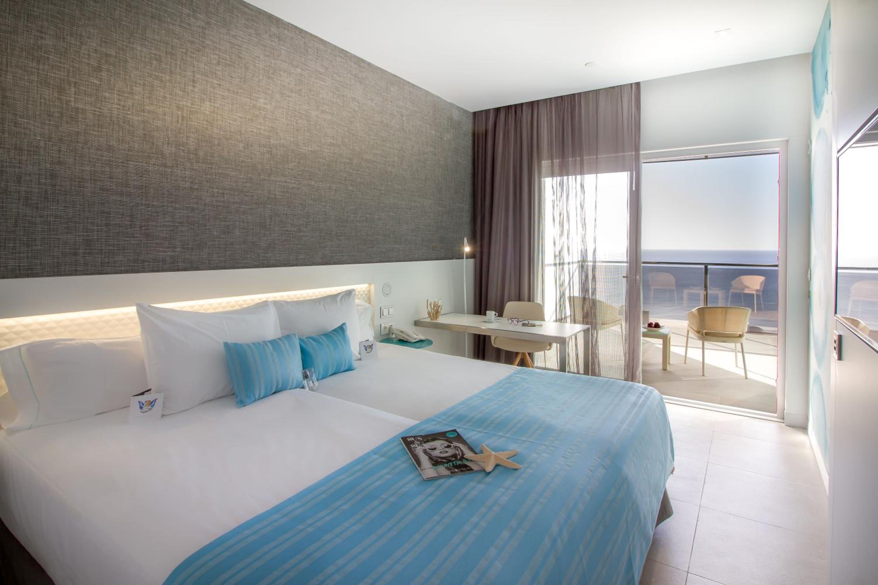 Habitación Doble con Vista al Mar