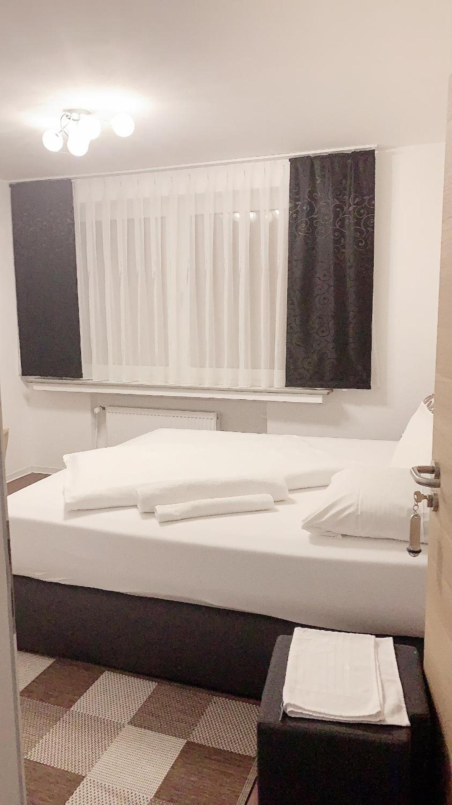 Budget Double Room photo 1