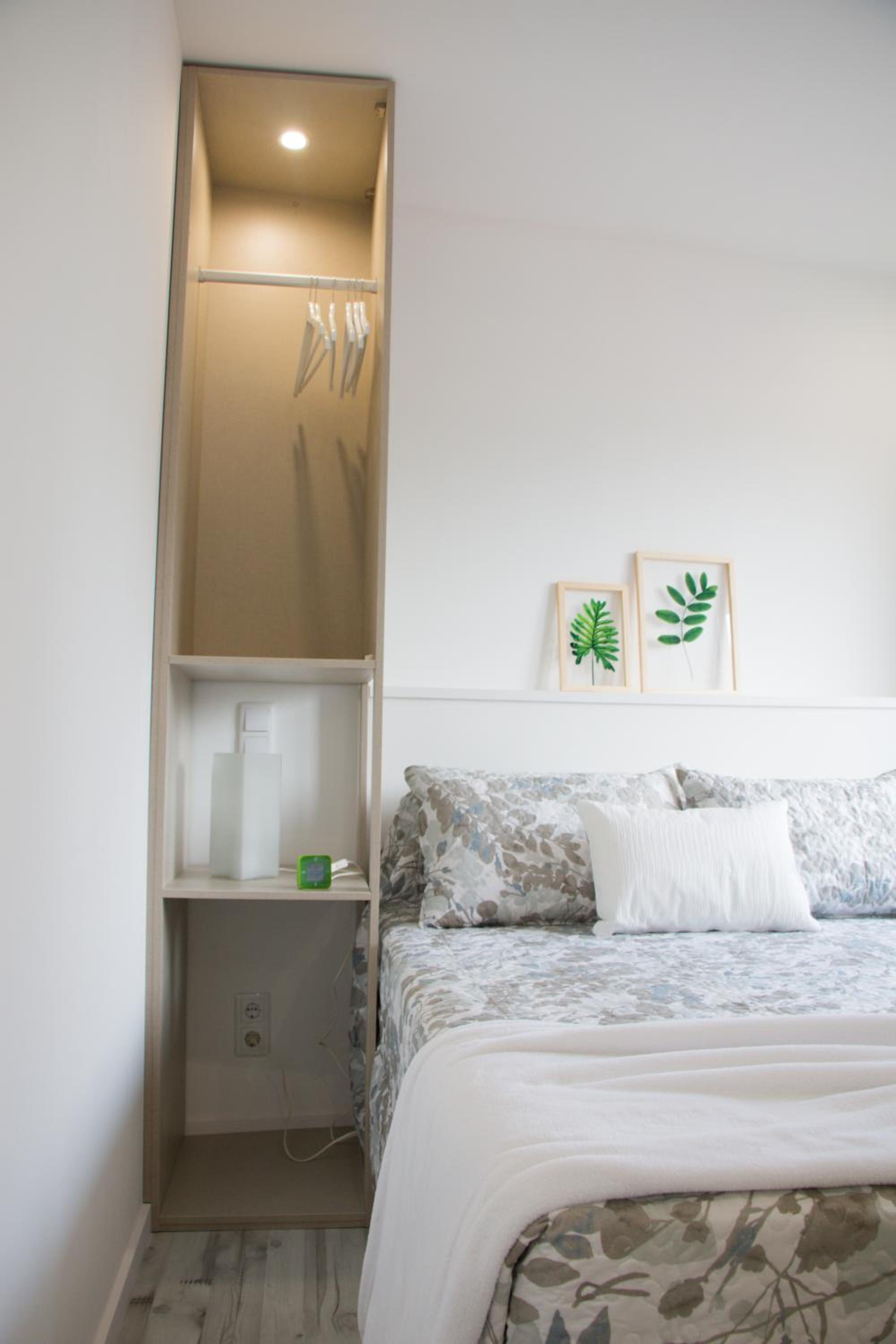 Double Room with Private Bathroom - Photo 17