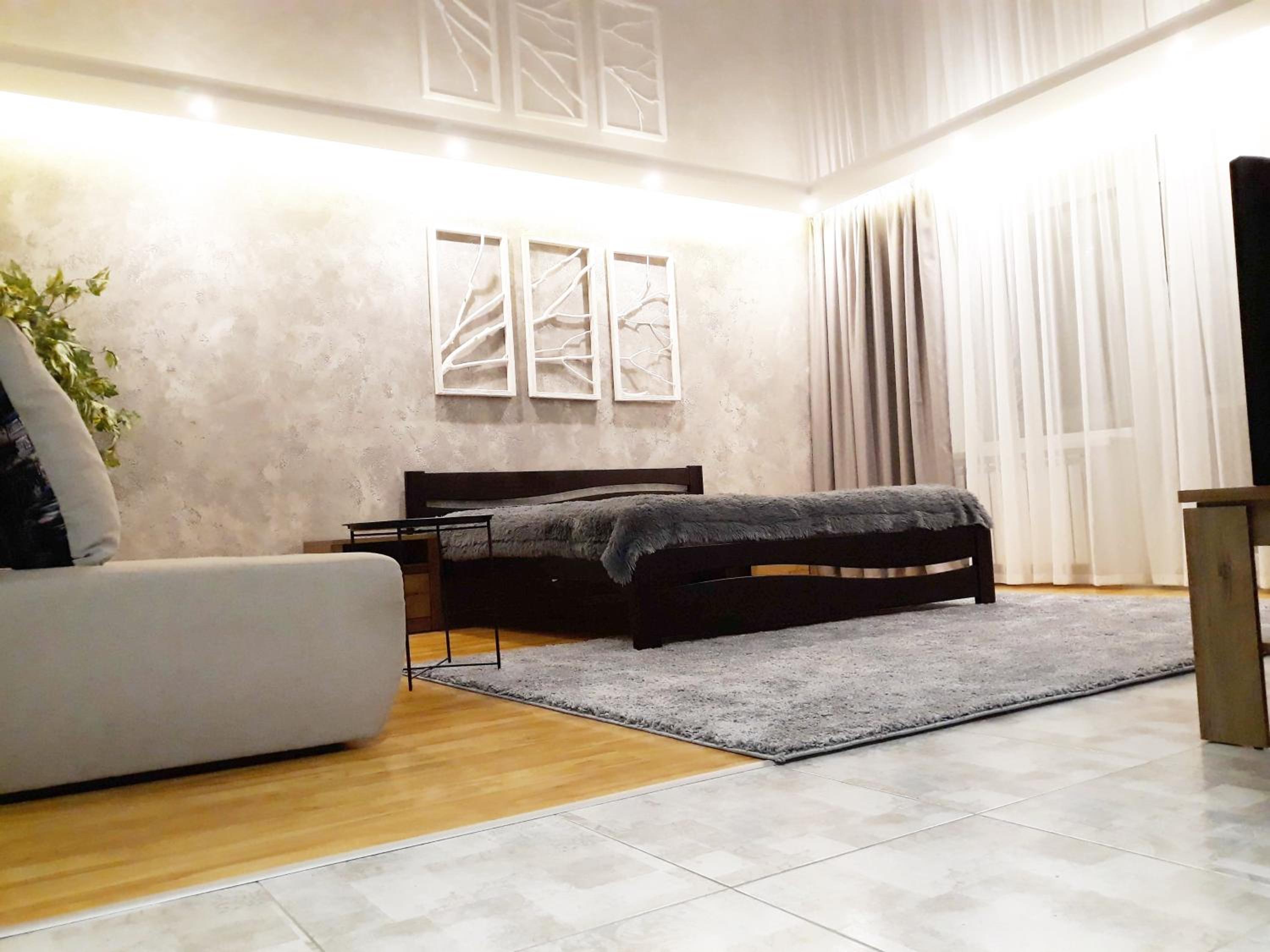 Apartment photo 1