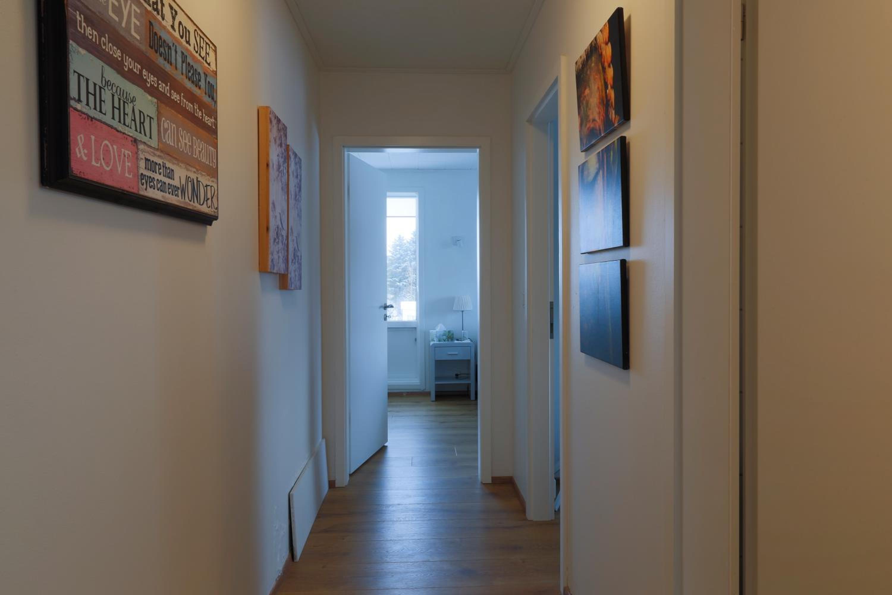 Three-Bedroom Apartment - Photo 4