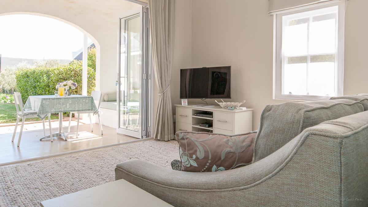 Two-Bedroom Chalet - Photo 5