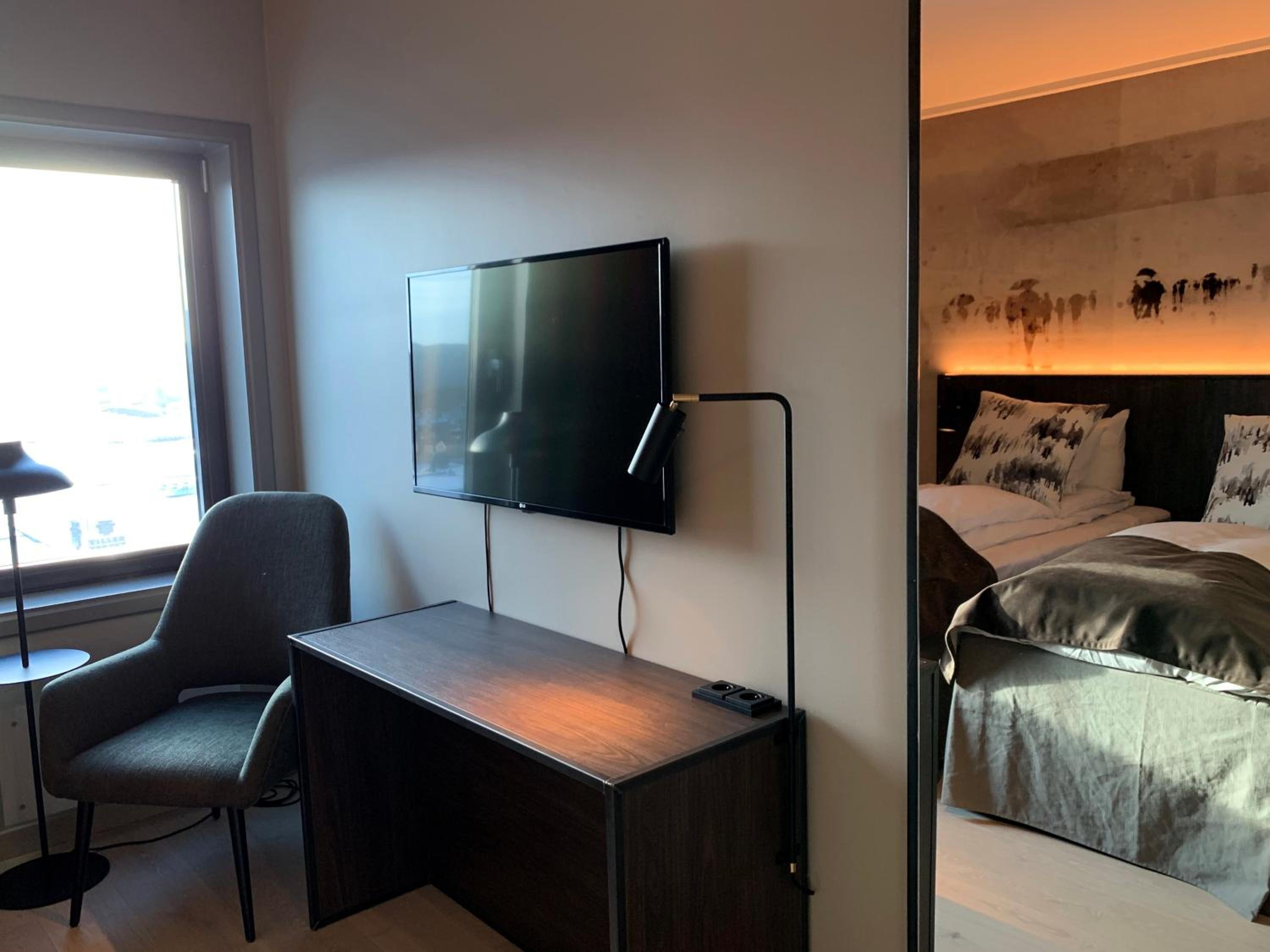 Twin Room - Photo 9