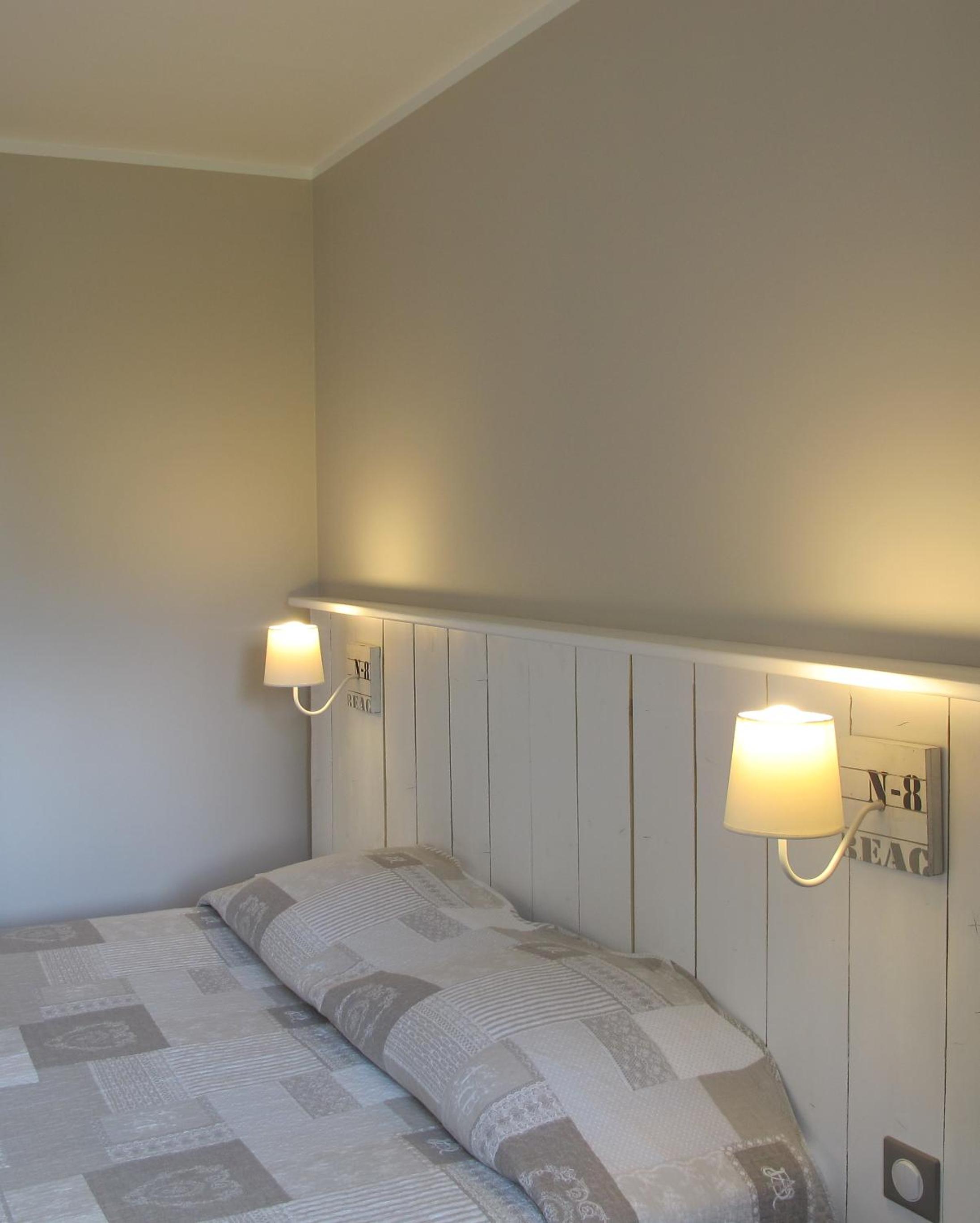 Back King Room 