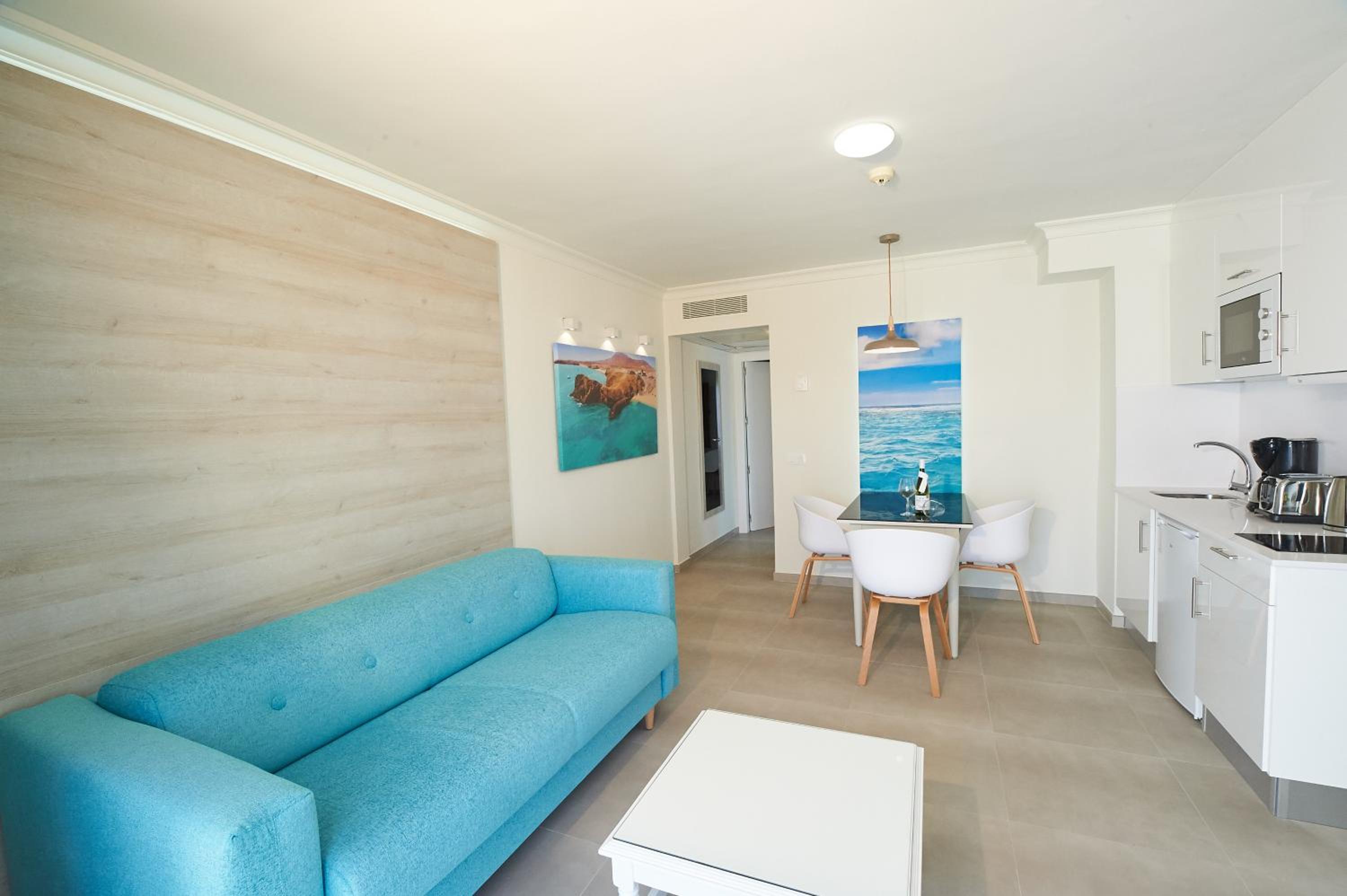 One-Bedroom Suite