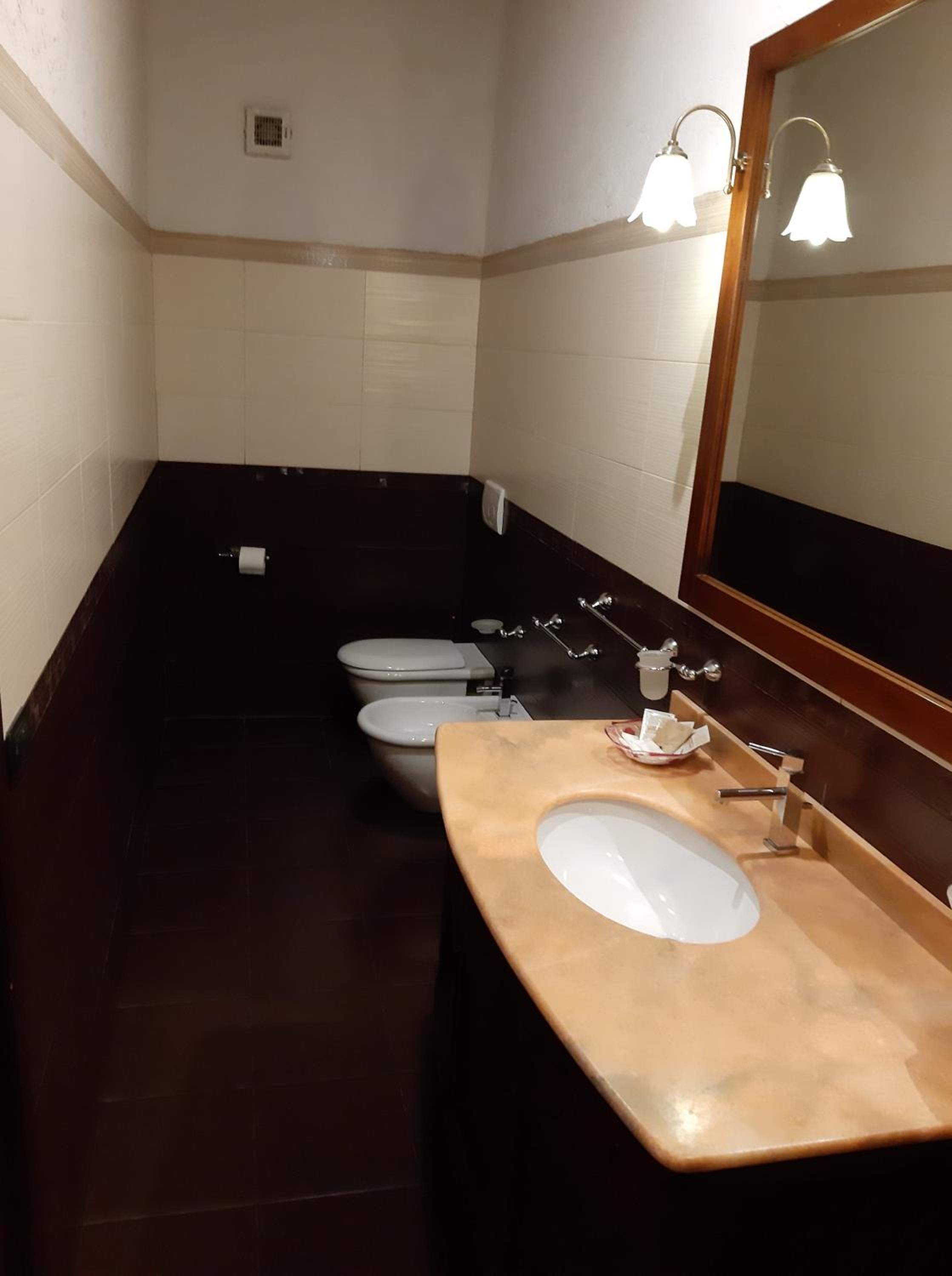 Standard Triple Room photo 2