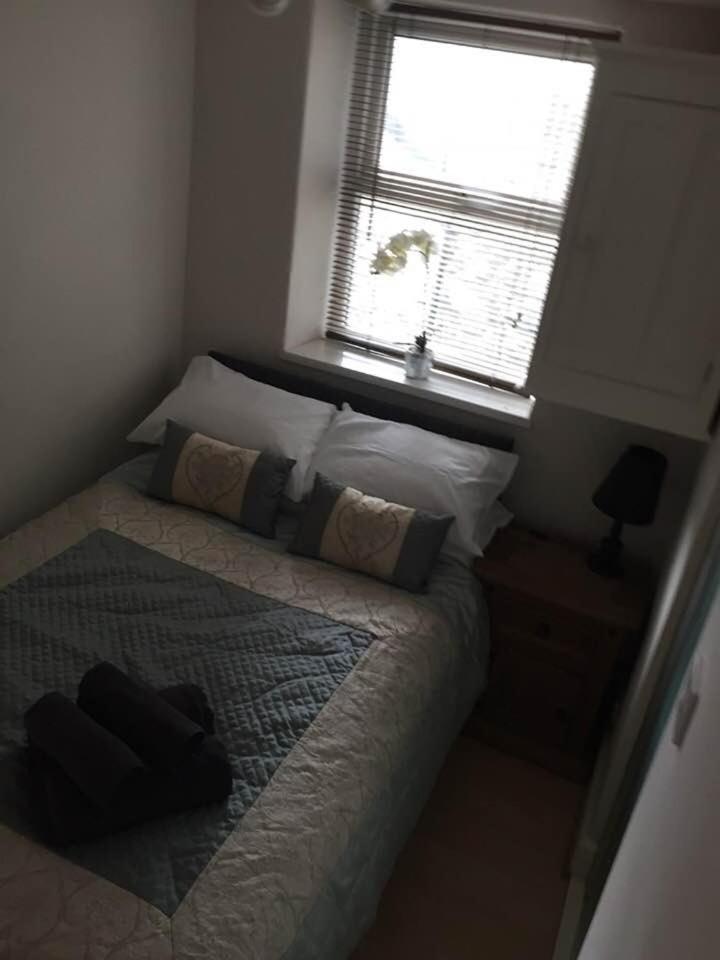 One-Bedroom House photo 1