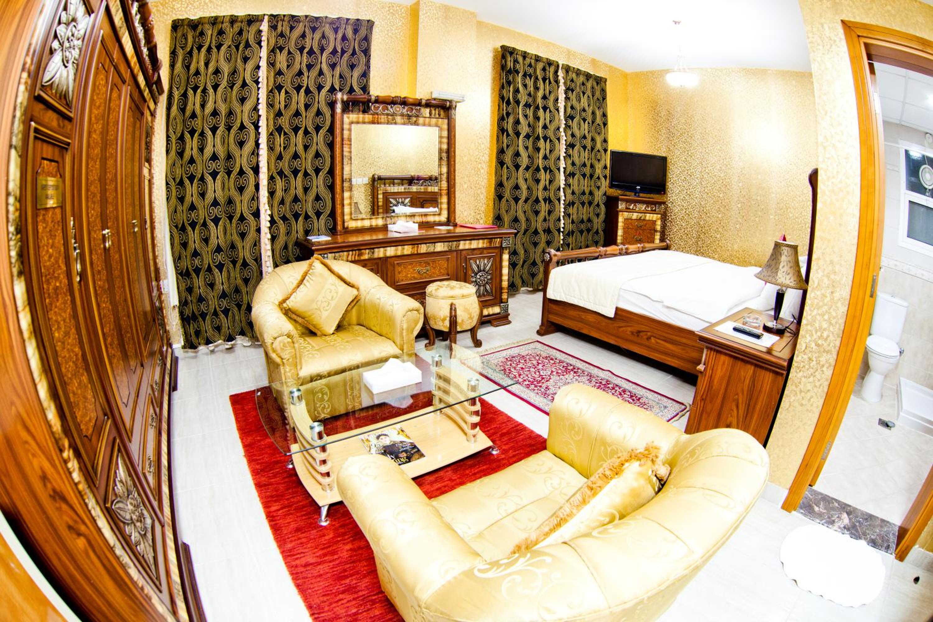 Deluxe Studio photo 3
