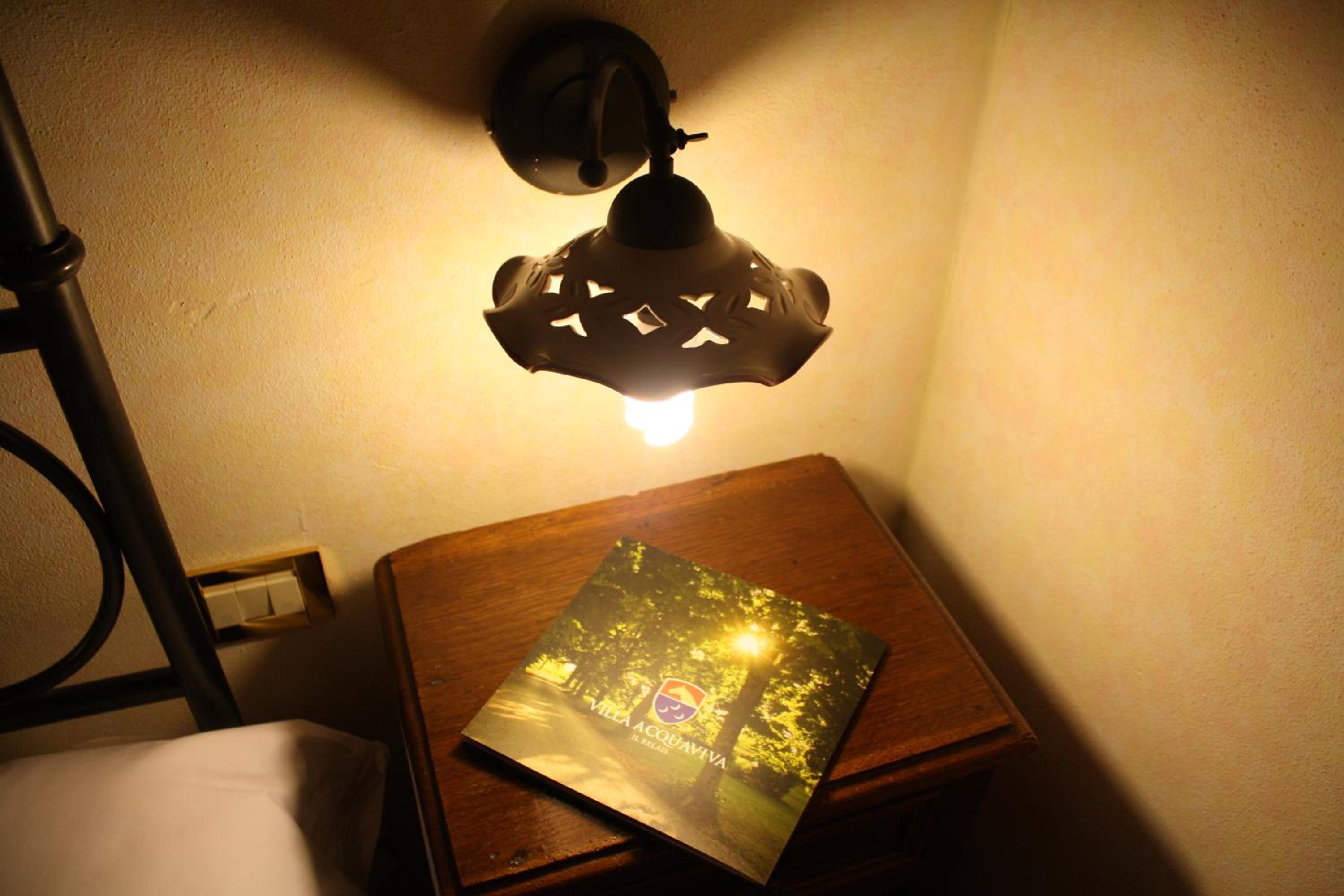 Deluxe Double Room - Photo 8