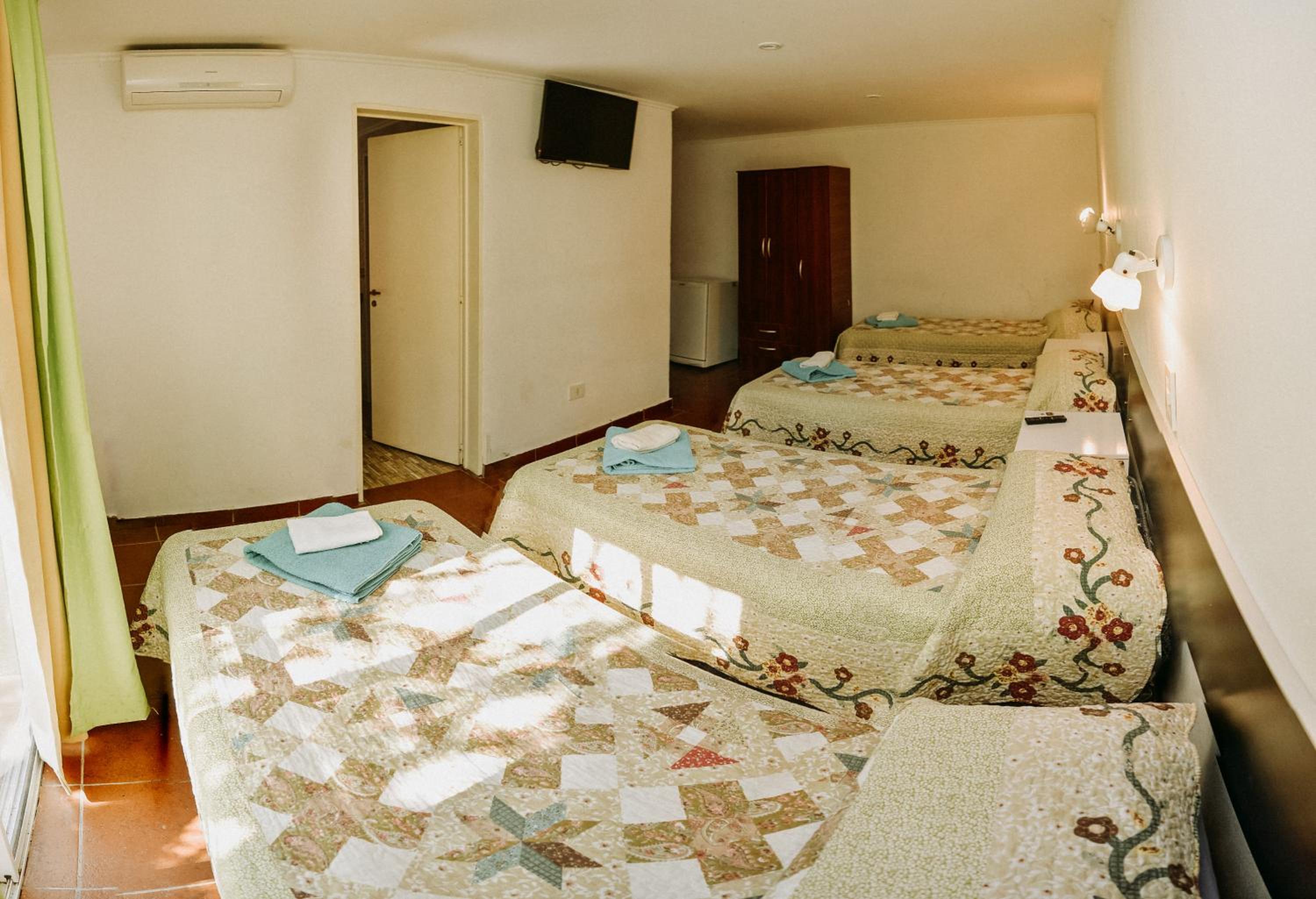 Standard Quadruple Room photo 3