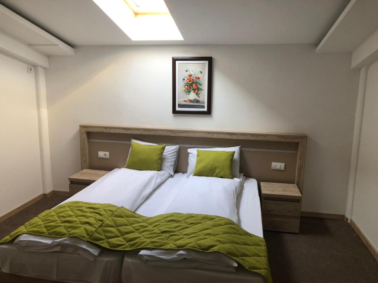 Double or Twin Room - Photo 1