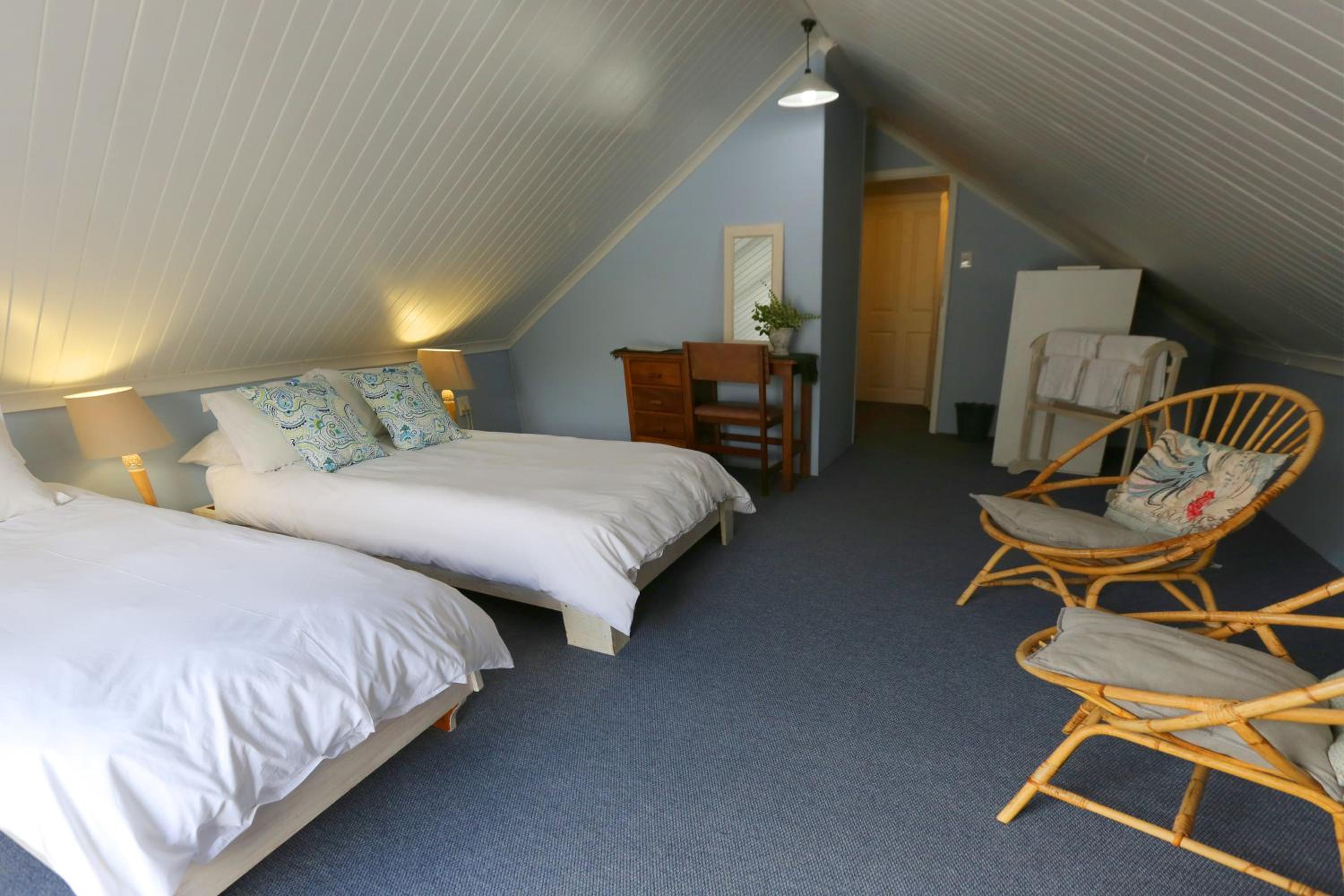 Economy Double Room - Photo 5