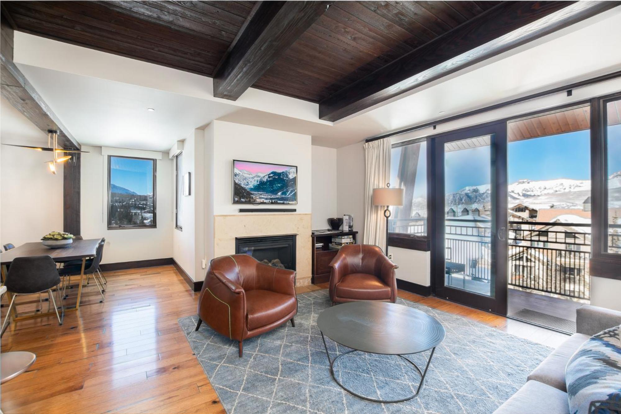 One Bedroom Deluxe Residence