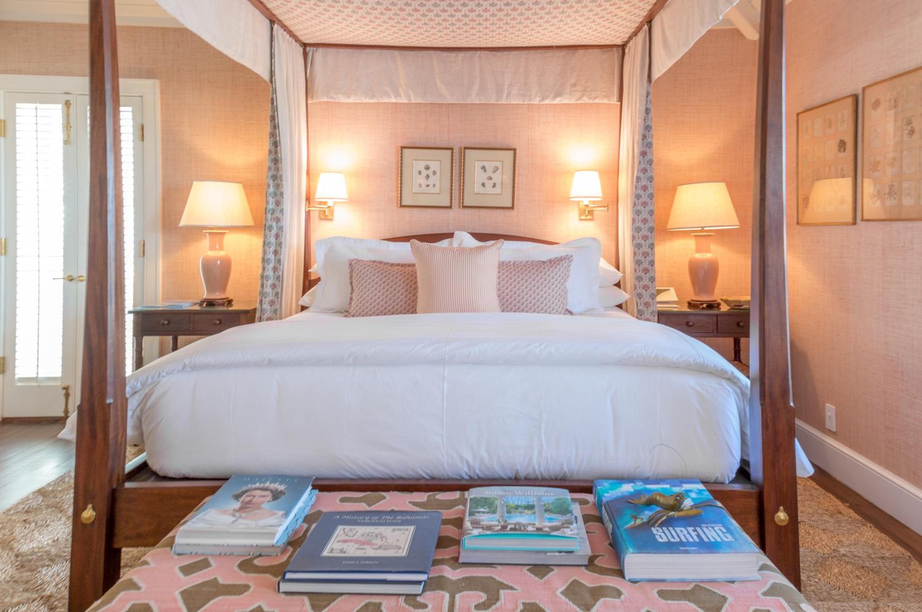 Dunmore- Master Suite King Room photo 2