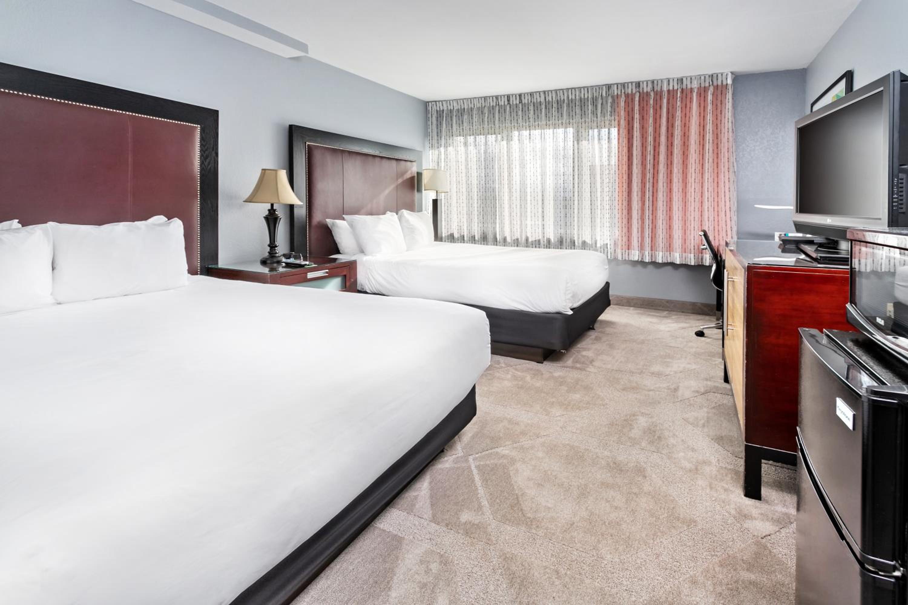 Queen Room with Two Queen Beds - Photo 1