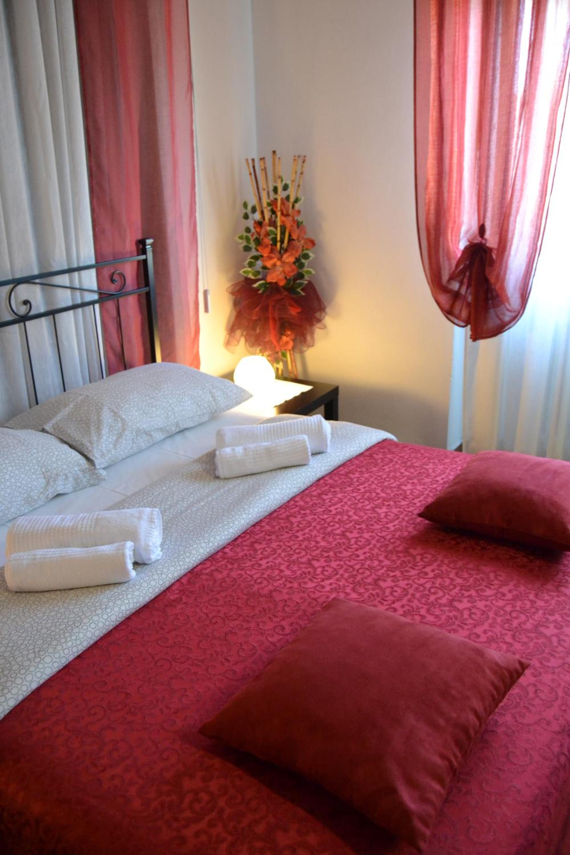 Single Room With Private External Bathroom photo 3