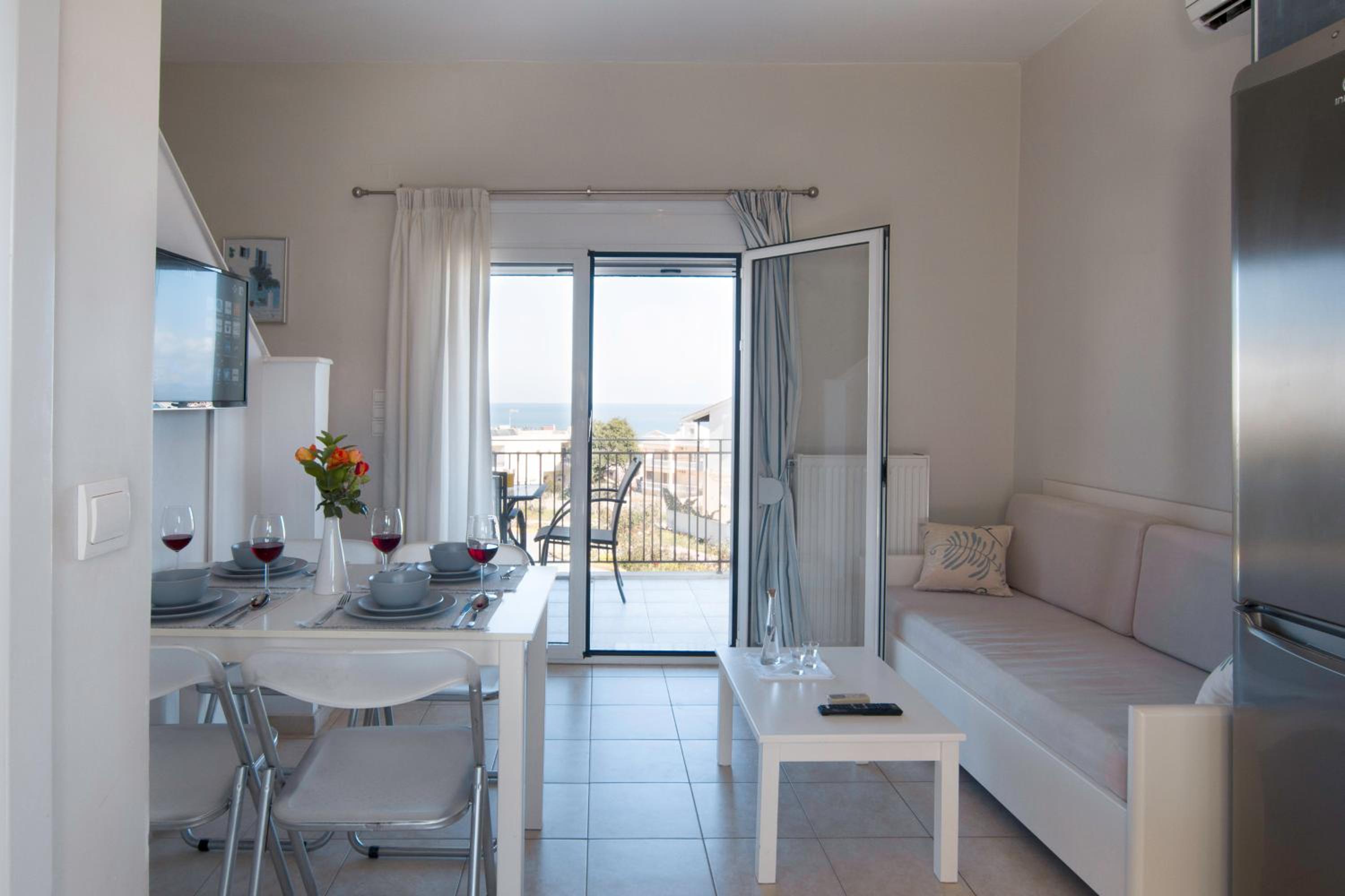 Maisonette with Sea View