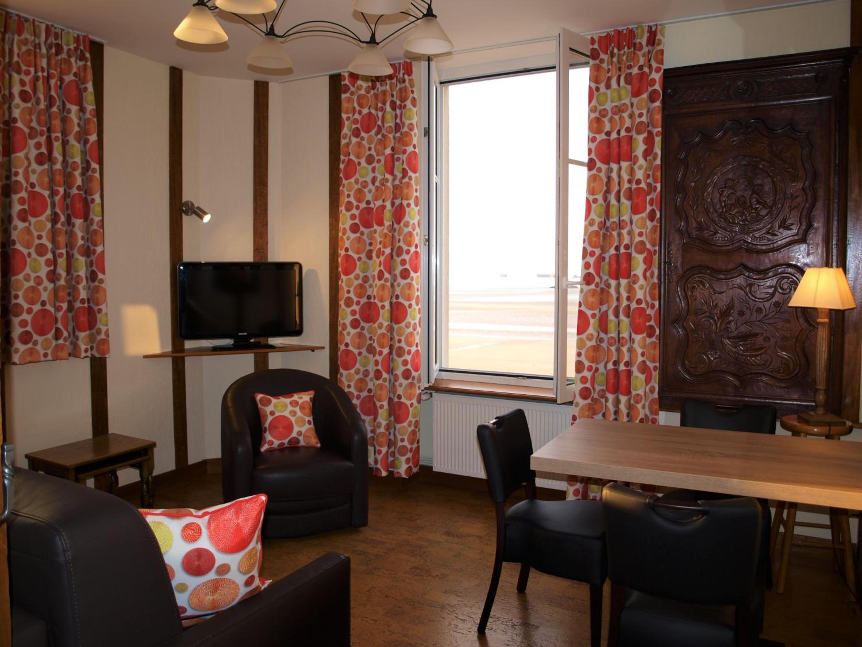 Apartment with Sea View