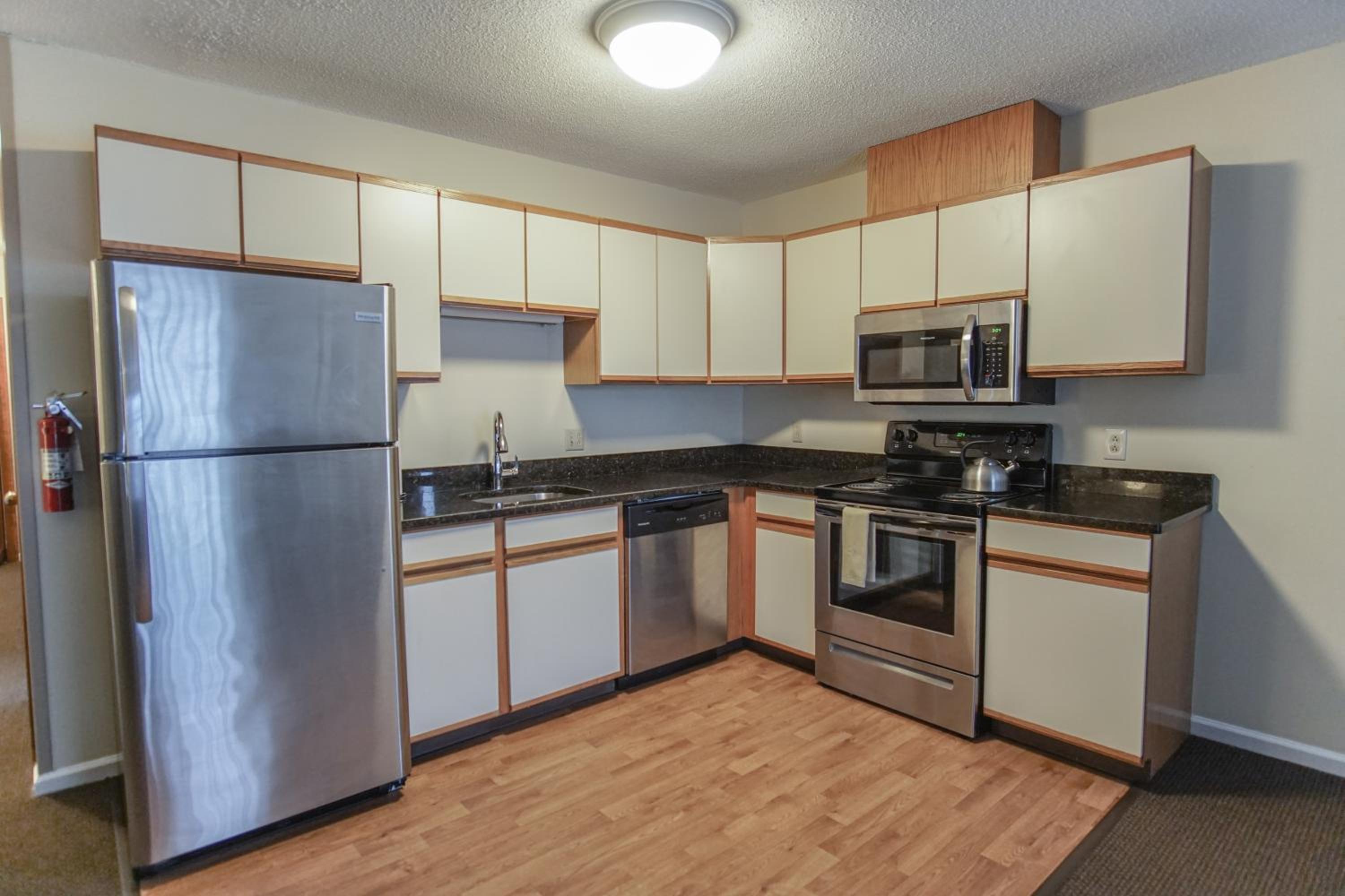 Standard Double Suite photo 3