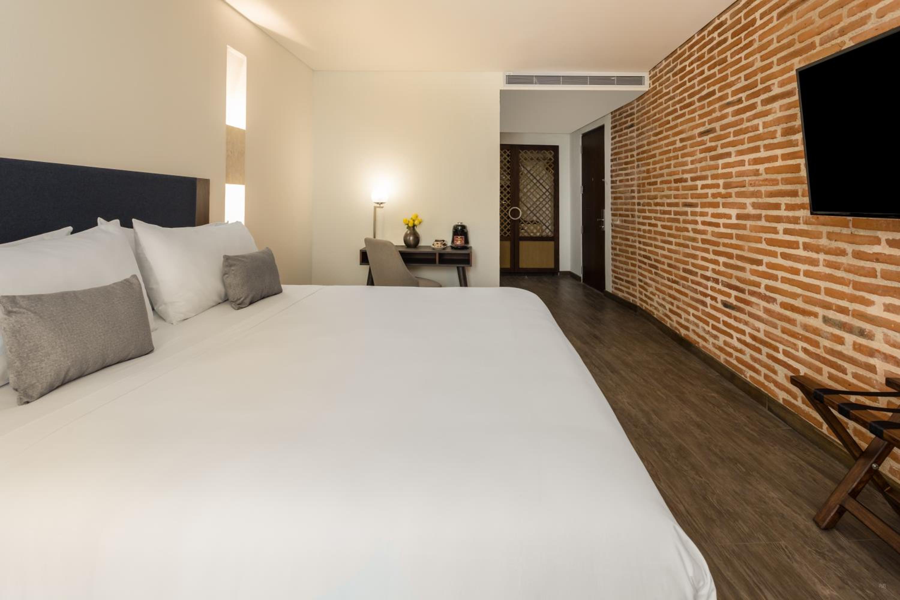 Superior Double Room - Photo 1