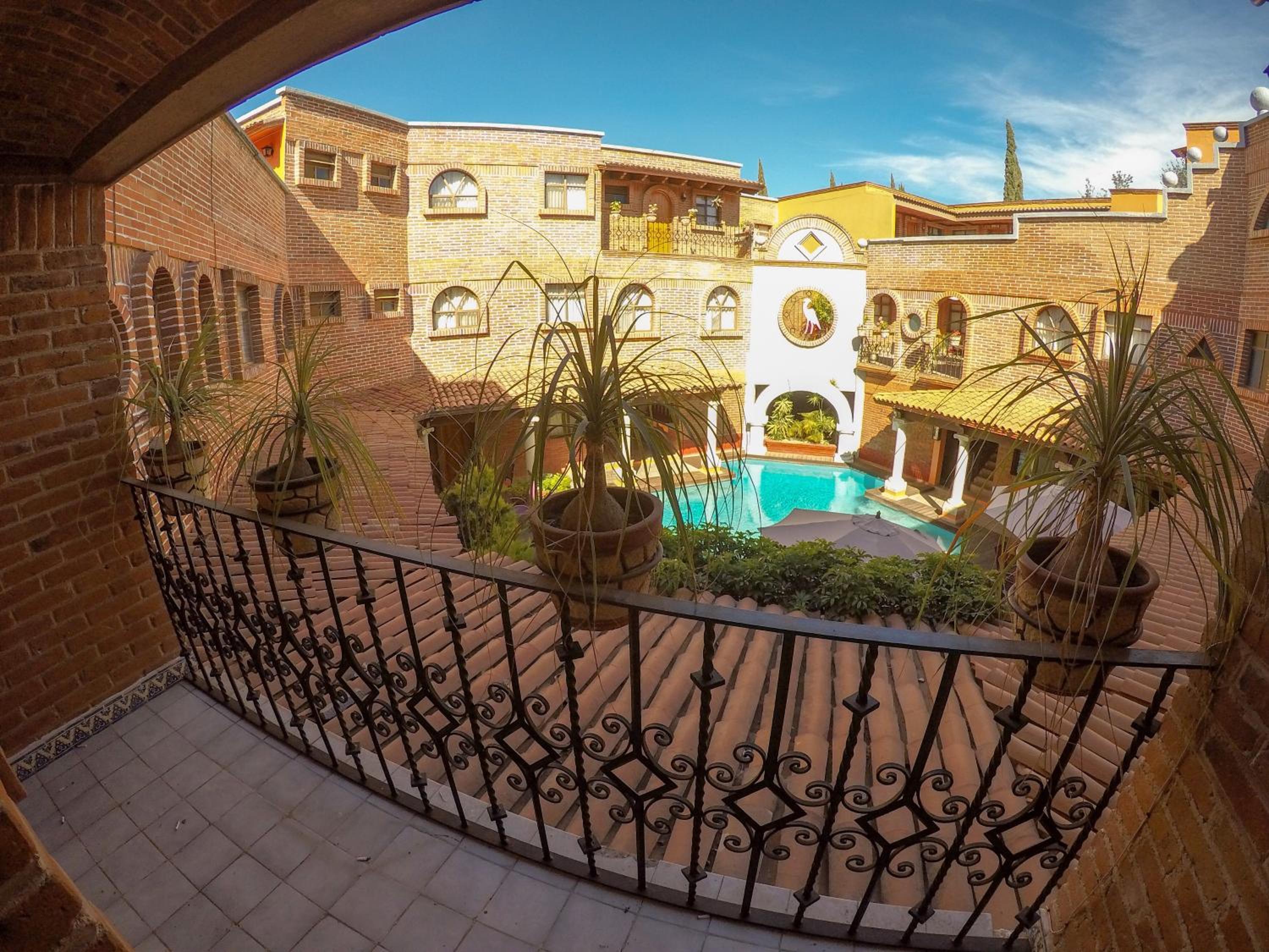 Junior Suite with Balcony photo 2