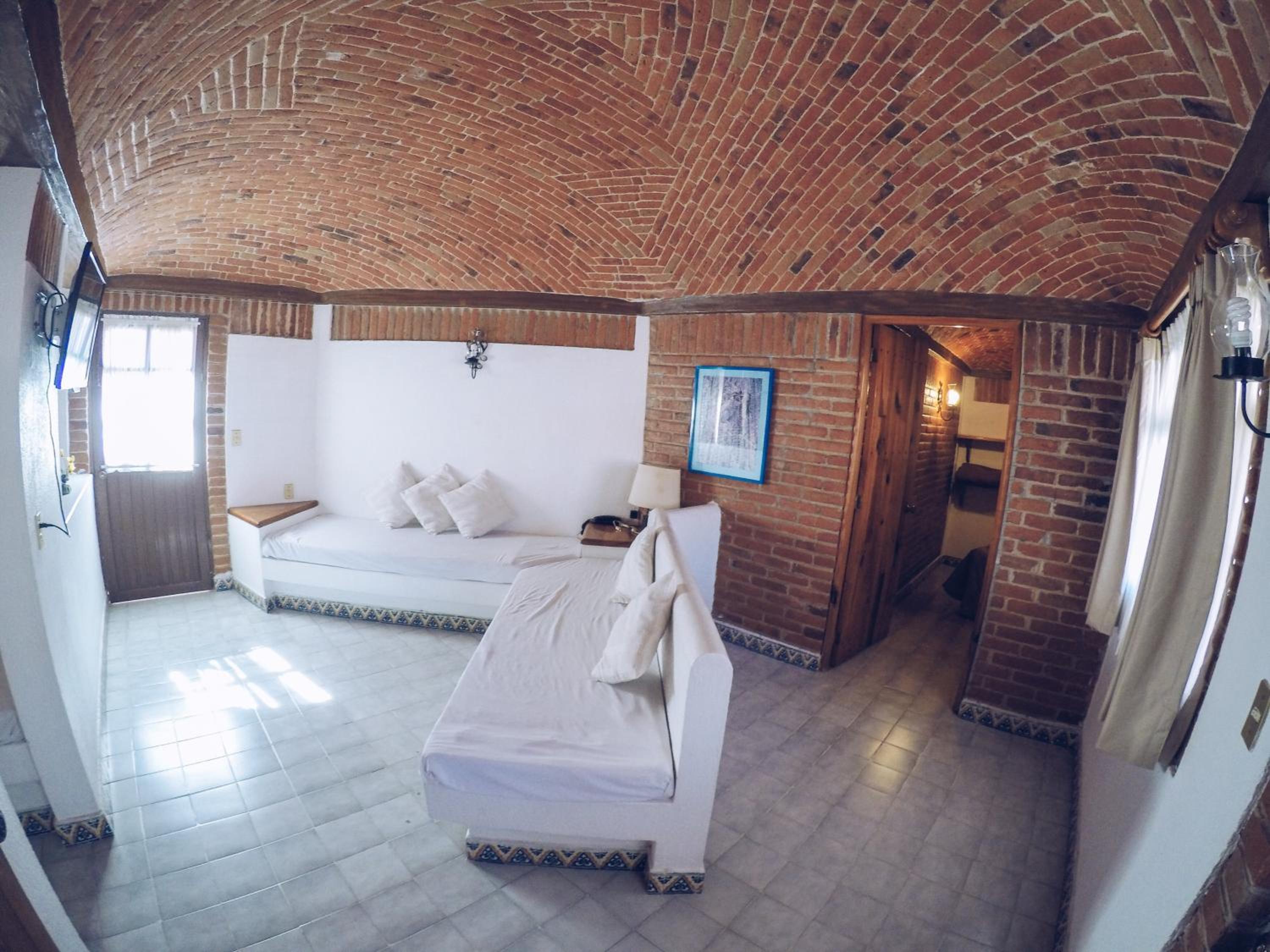 Junior Suite with Balcony photo 3
