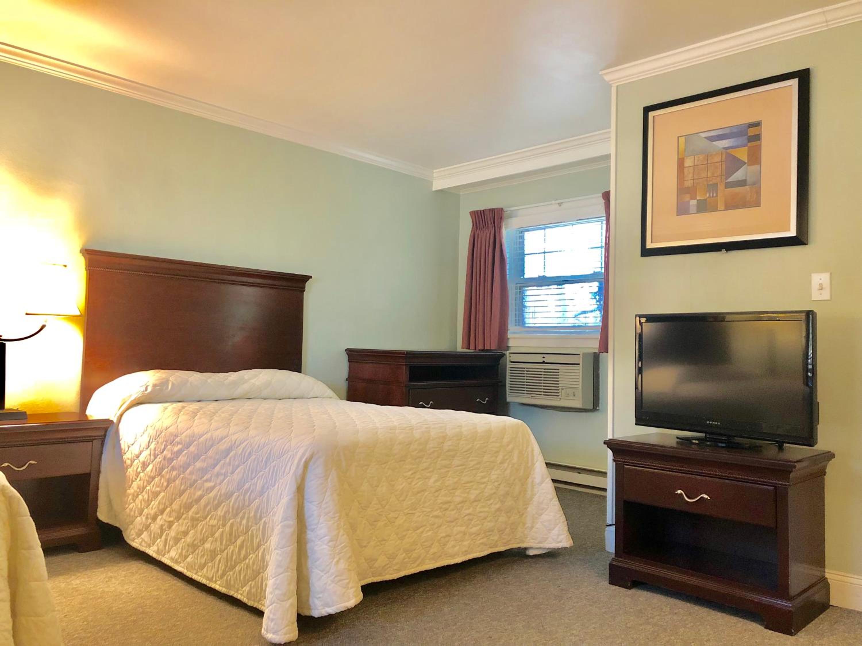Standard Room with 2 Double Beds  (2 Adults) photo 1