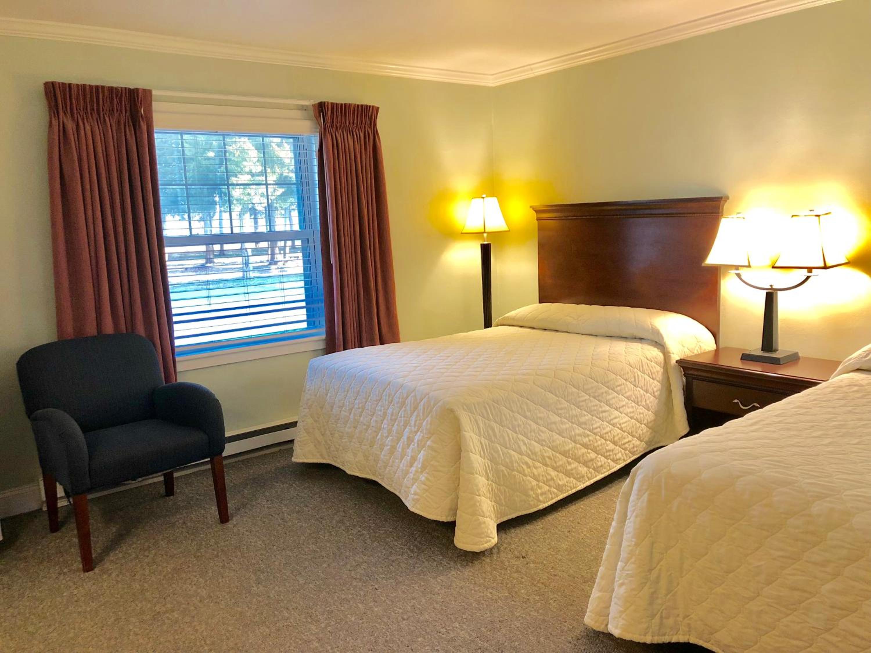 Standard Double Room - Photo 2