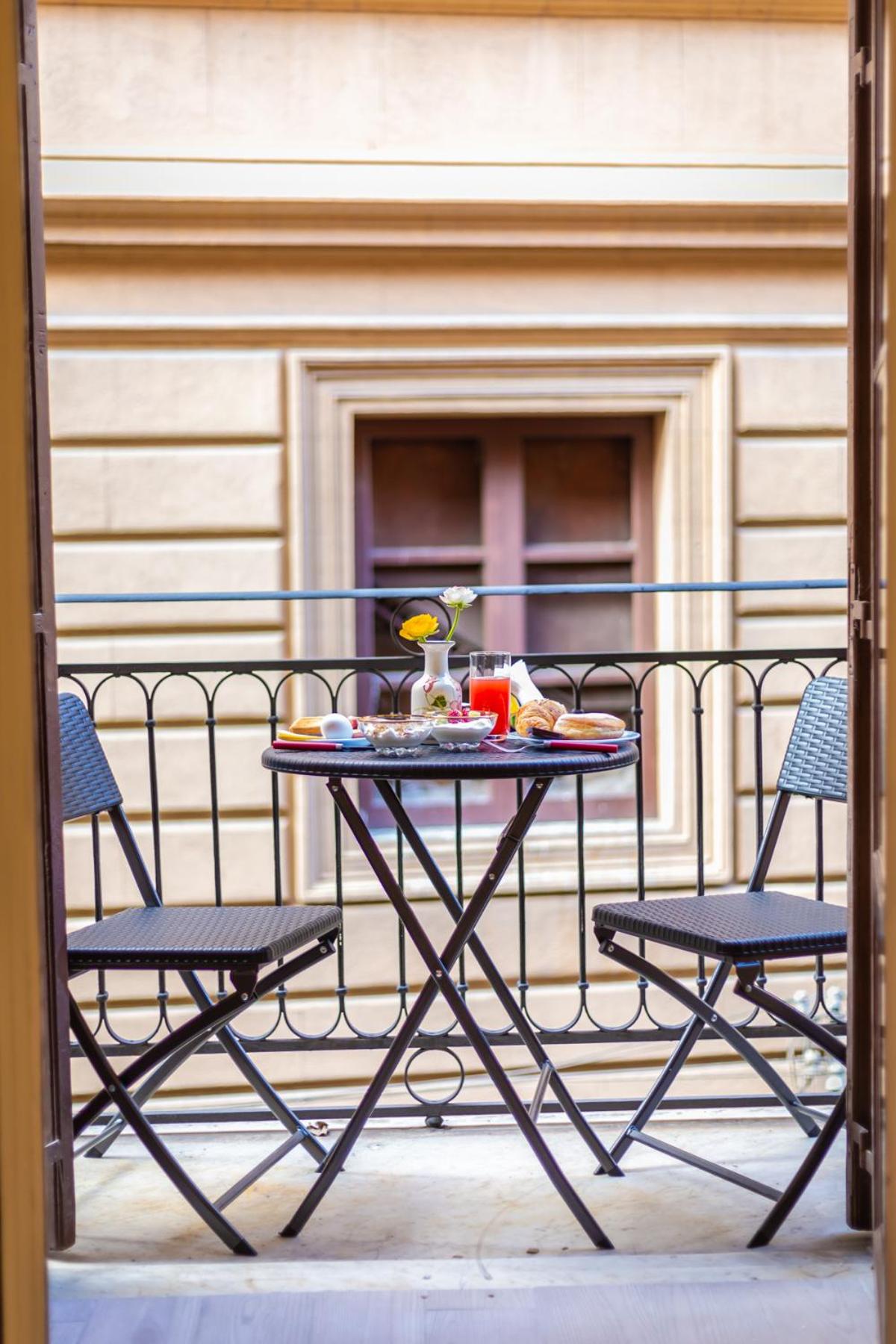 Deluxe Double Room with Balcony - Photo 2