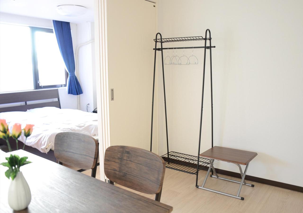 One-Bedroom Apartment - Photo 19