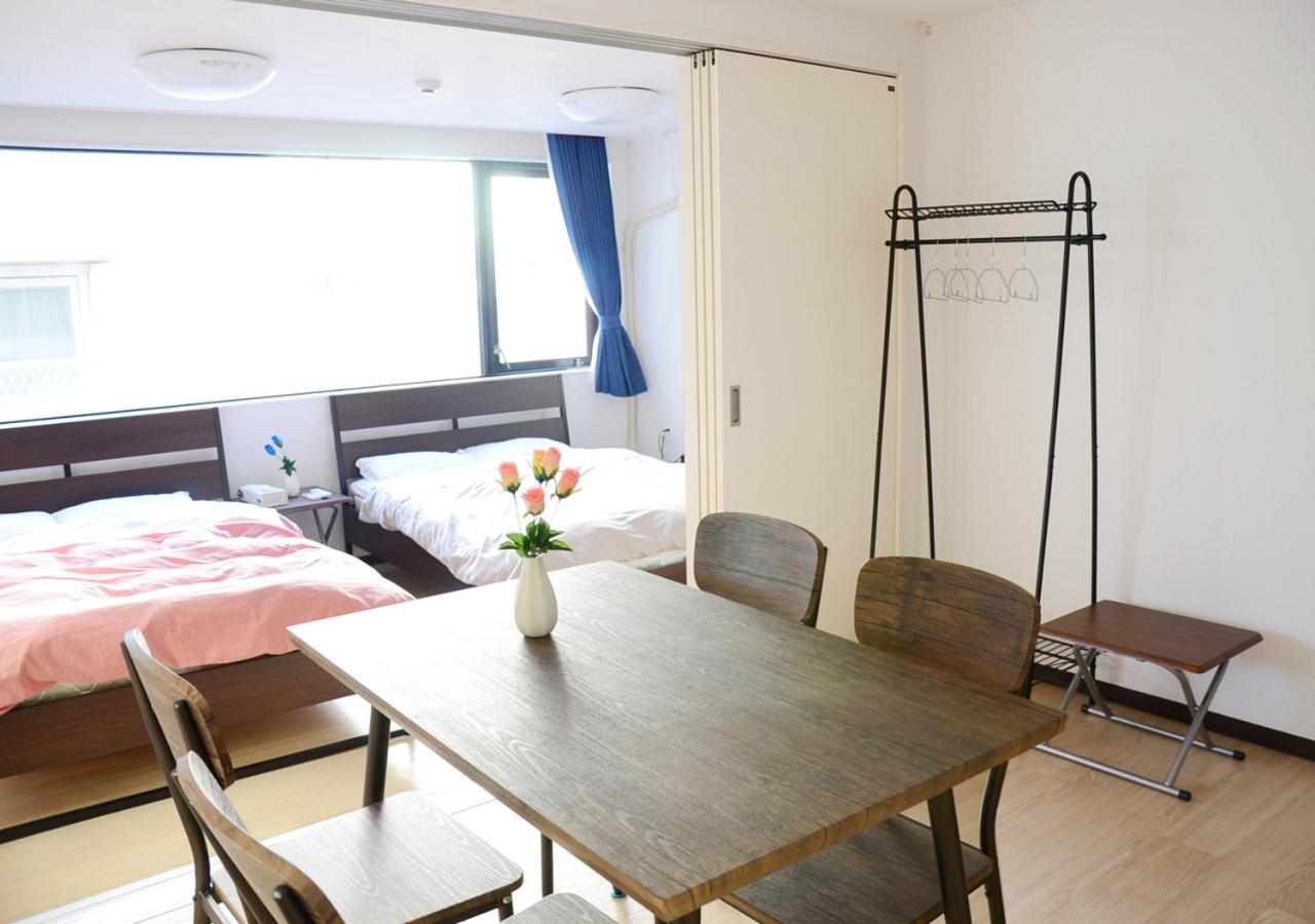 One-Bedroom Apartment - Photo 25