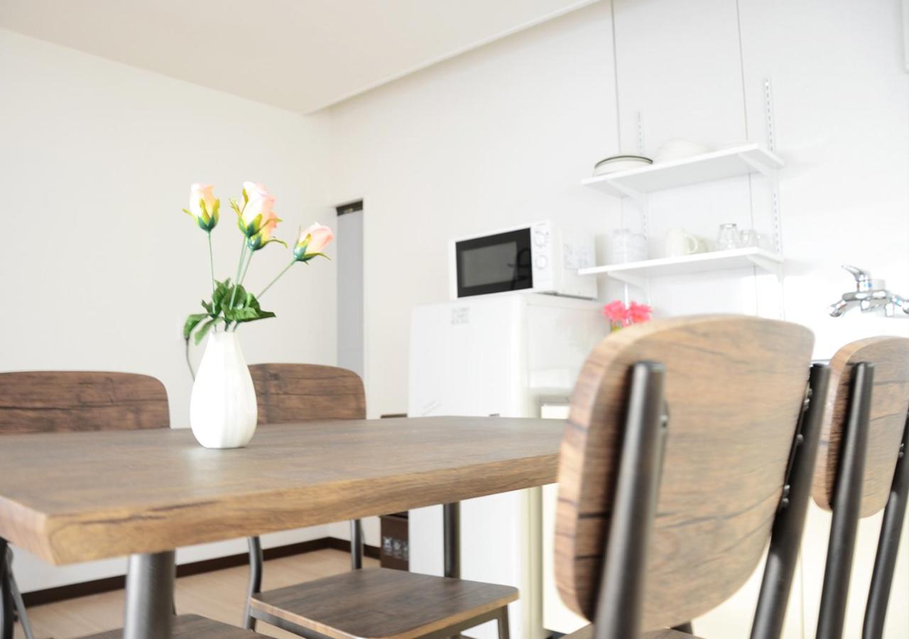 One-Bedroom Apartment - Photo 23