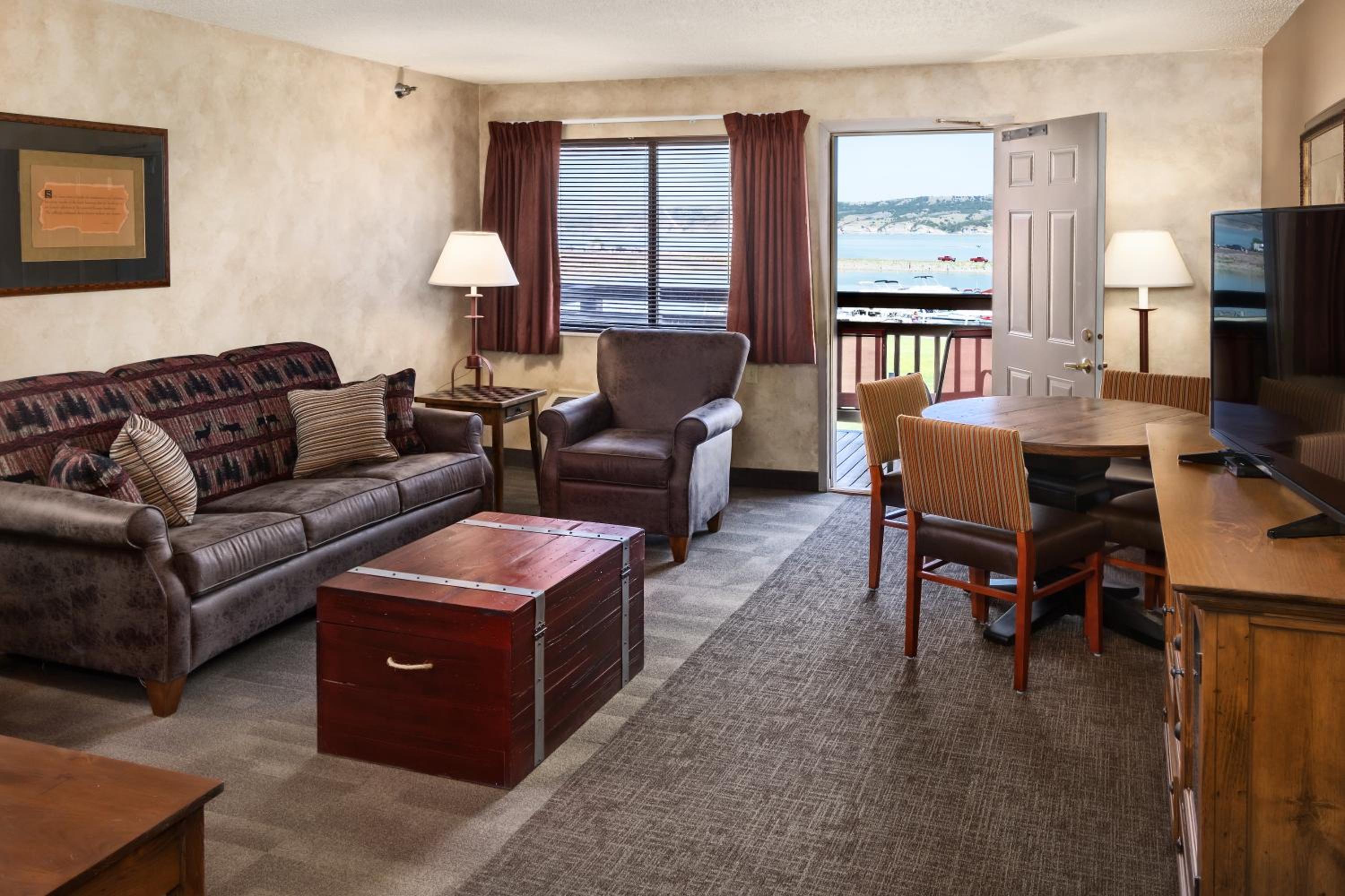King Suite Riverside photo 1