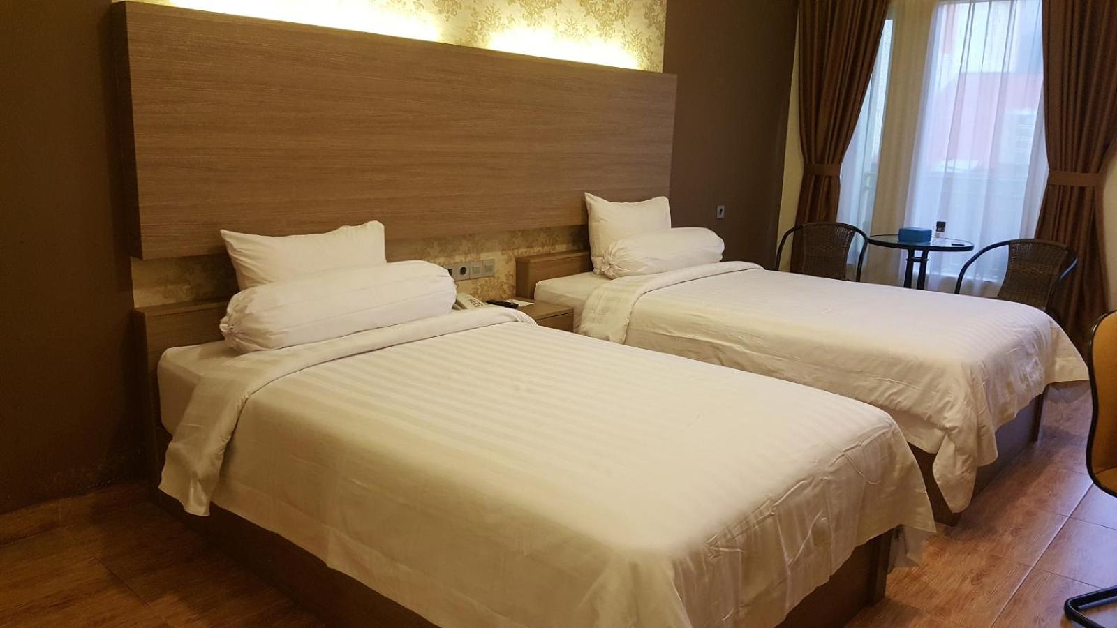Superior Double or Twin Room - Photo 10