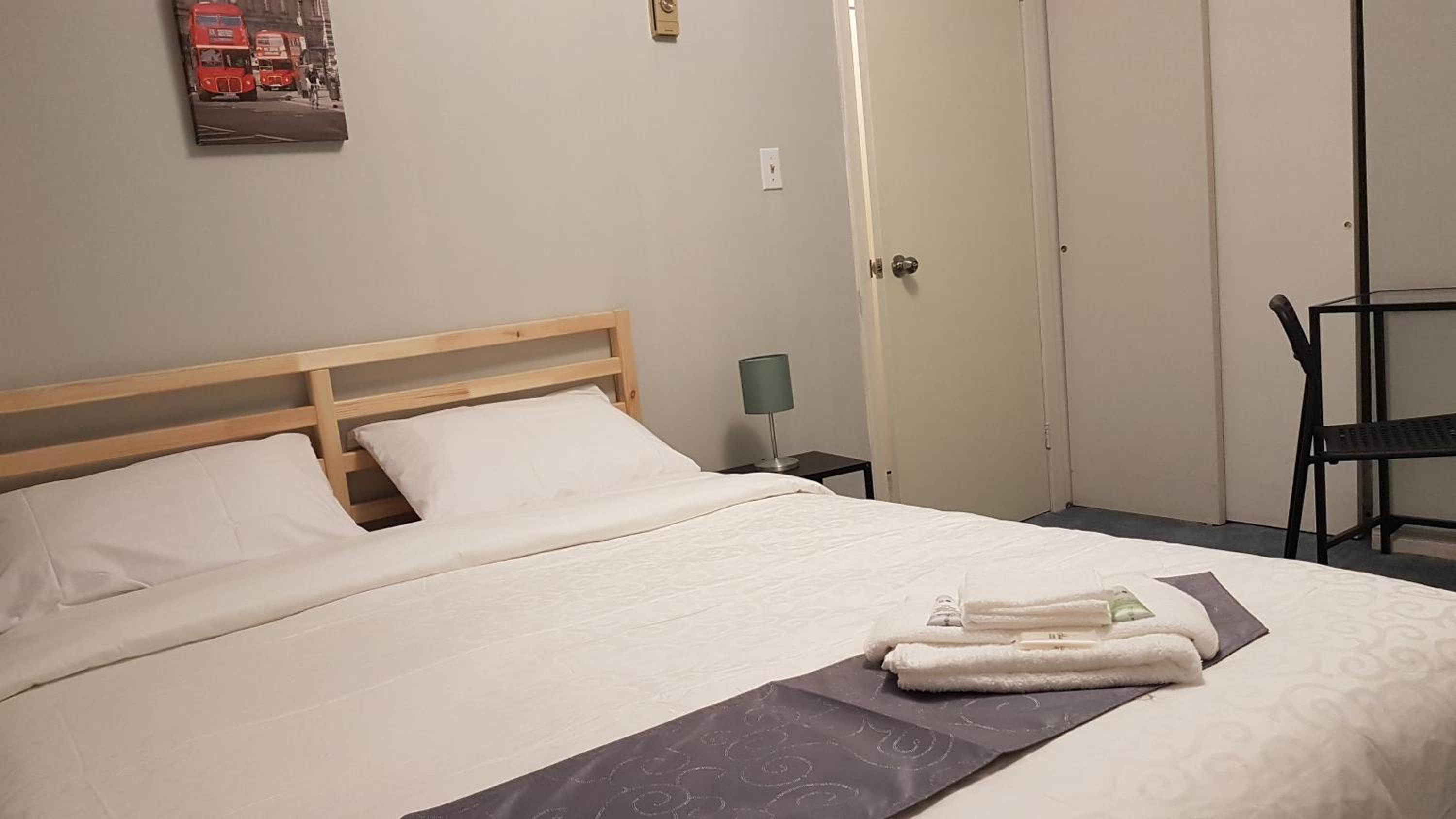 Two-Bedroom Suite - Photo 10